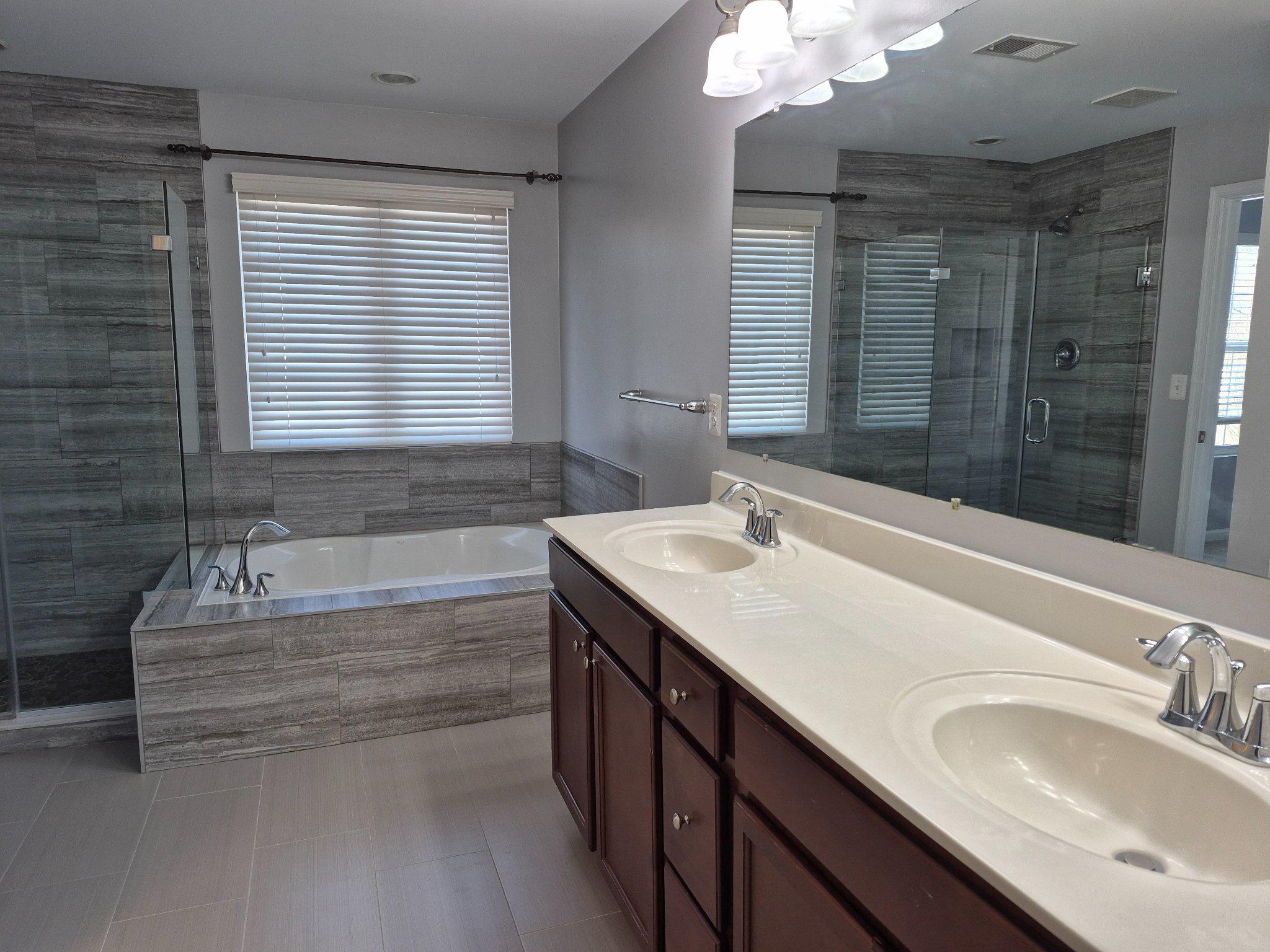 STONEHOUSE RUN - Residential