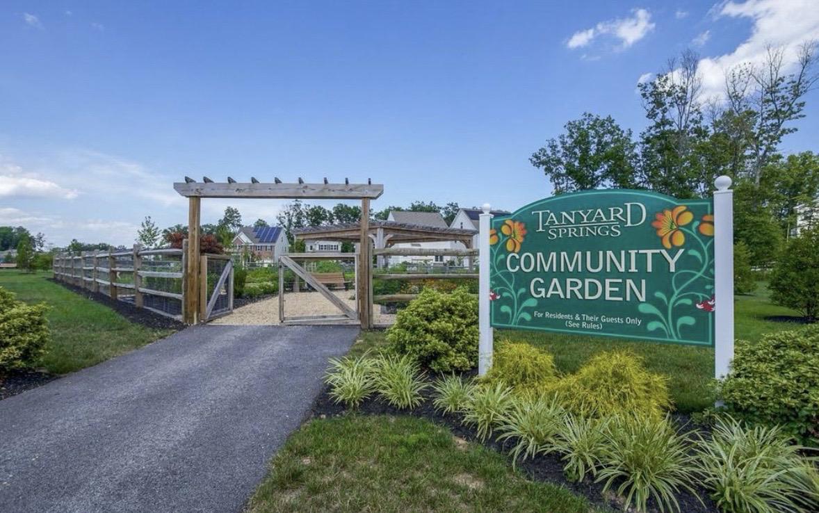 STONEHOUSE RUN - Residential