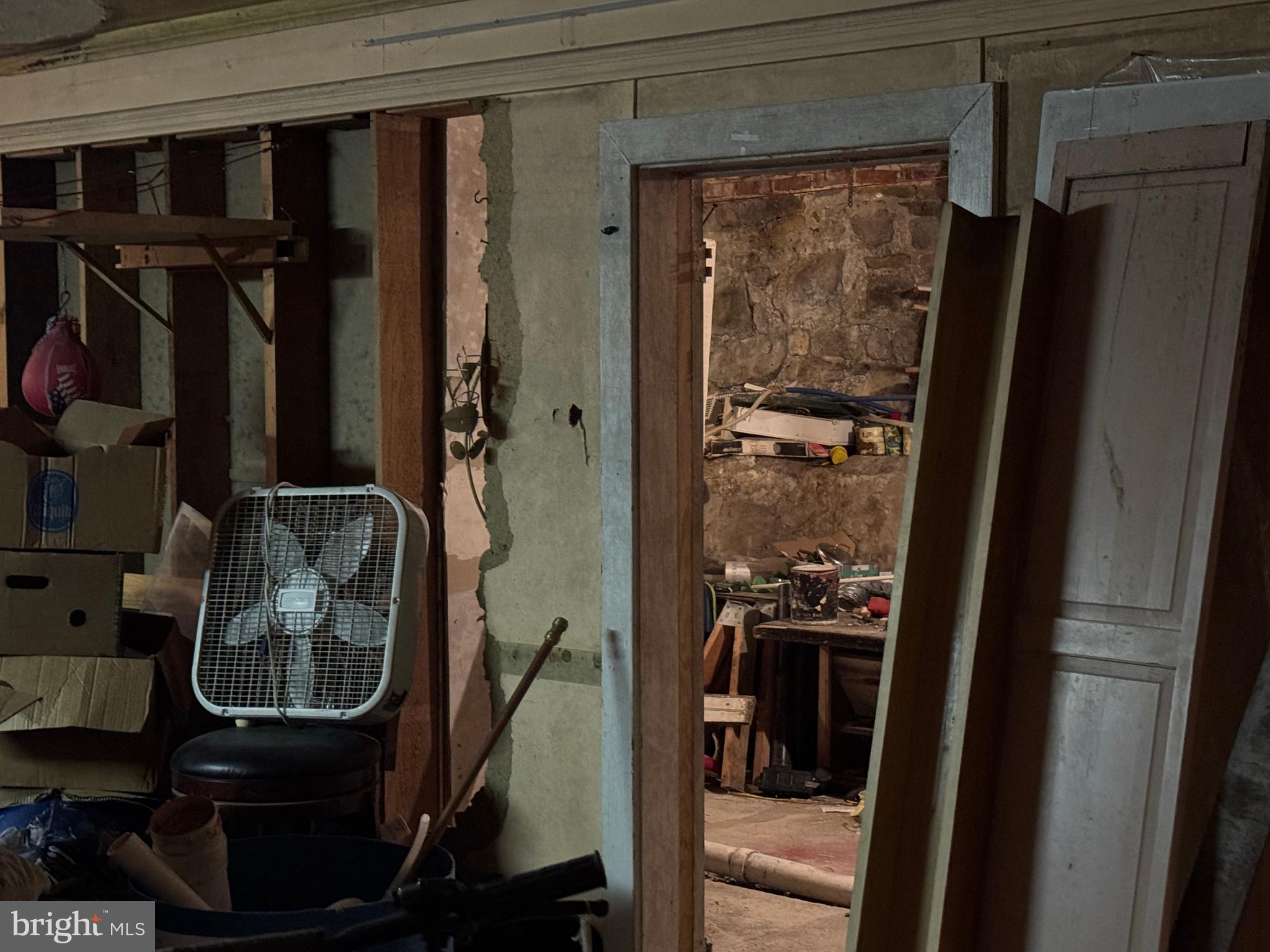 LANSFORD BOROUGH - Residential