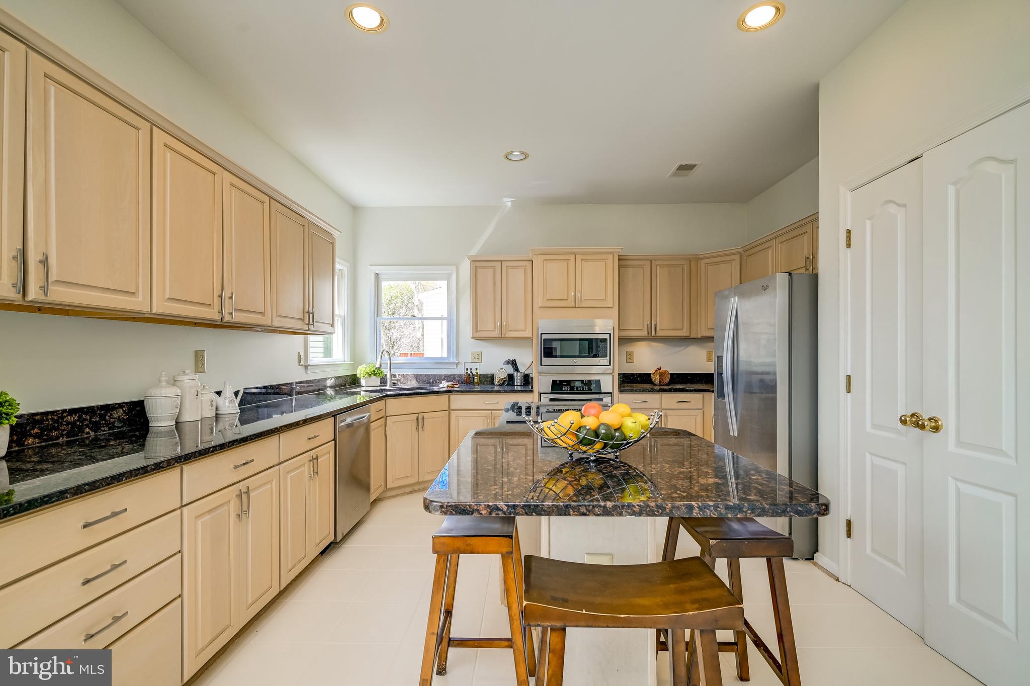 ALTA VISTA - Residential