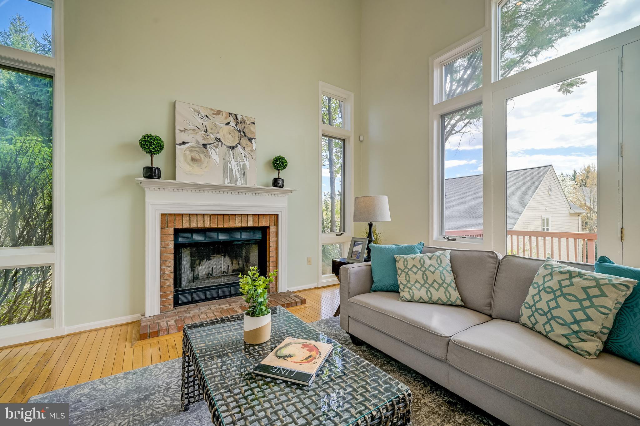 ALTA VISTA - Residential