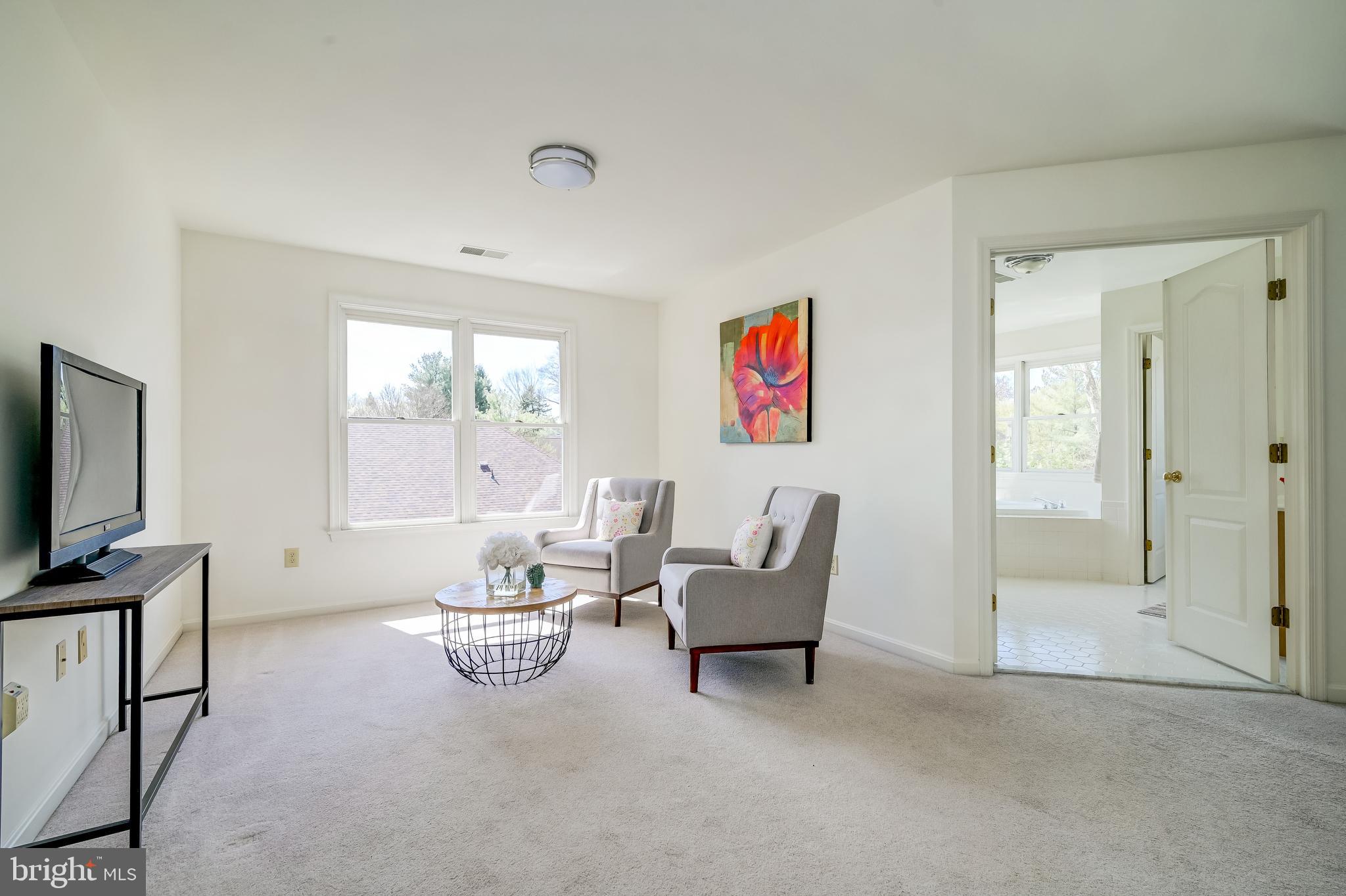 ALTA VISTA - Residential