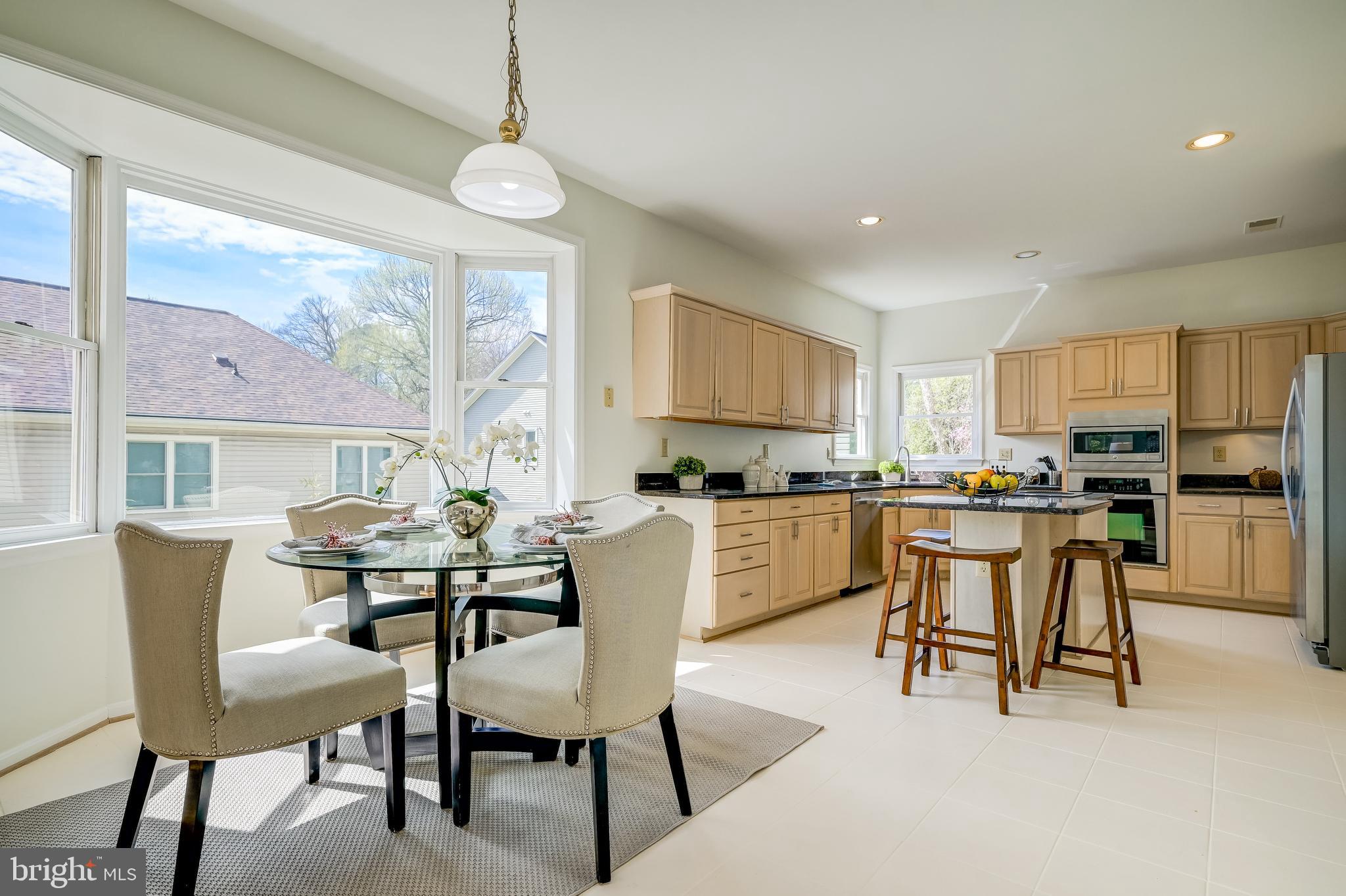 ALTA VISTA - Residential