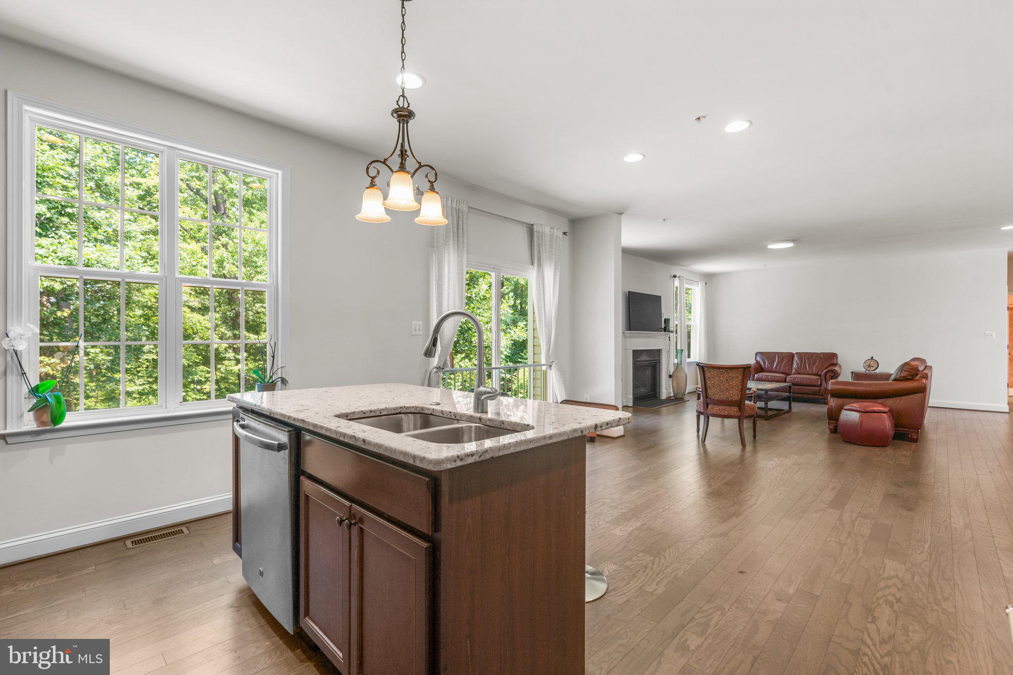 KINDLER OVERLOOK - Residential