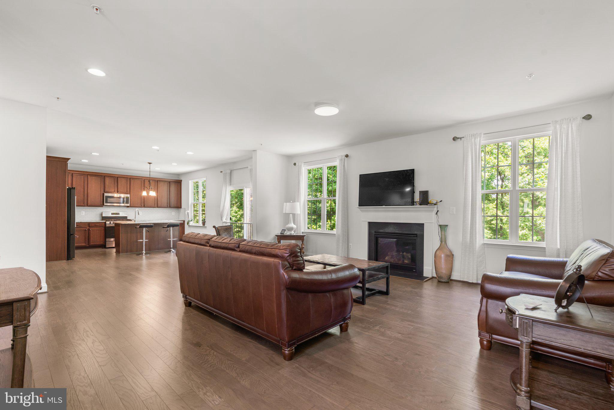 KINDLER OVERLOOK - Residential