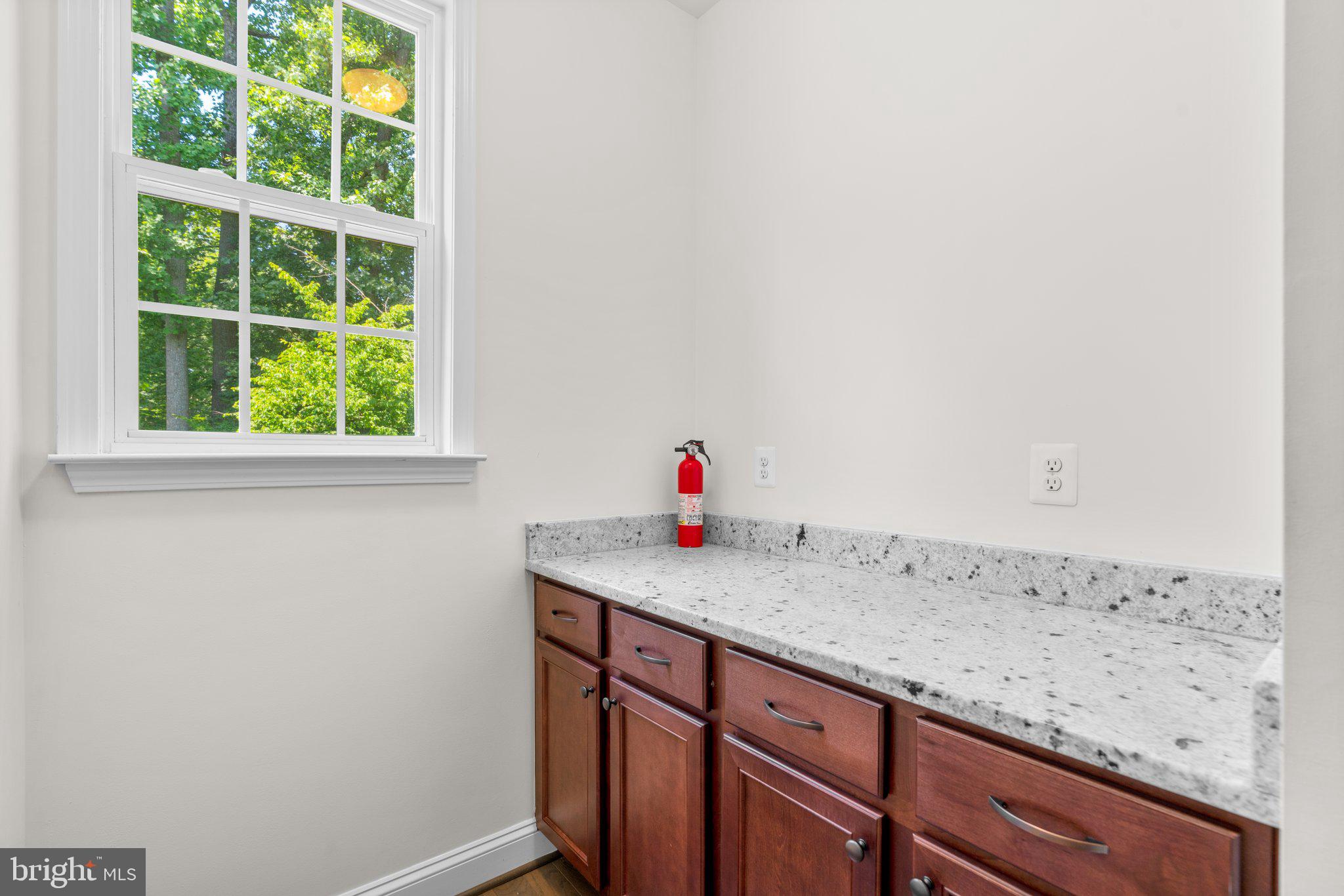 KINDLER OVERLOOK - Residential