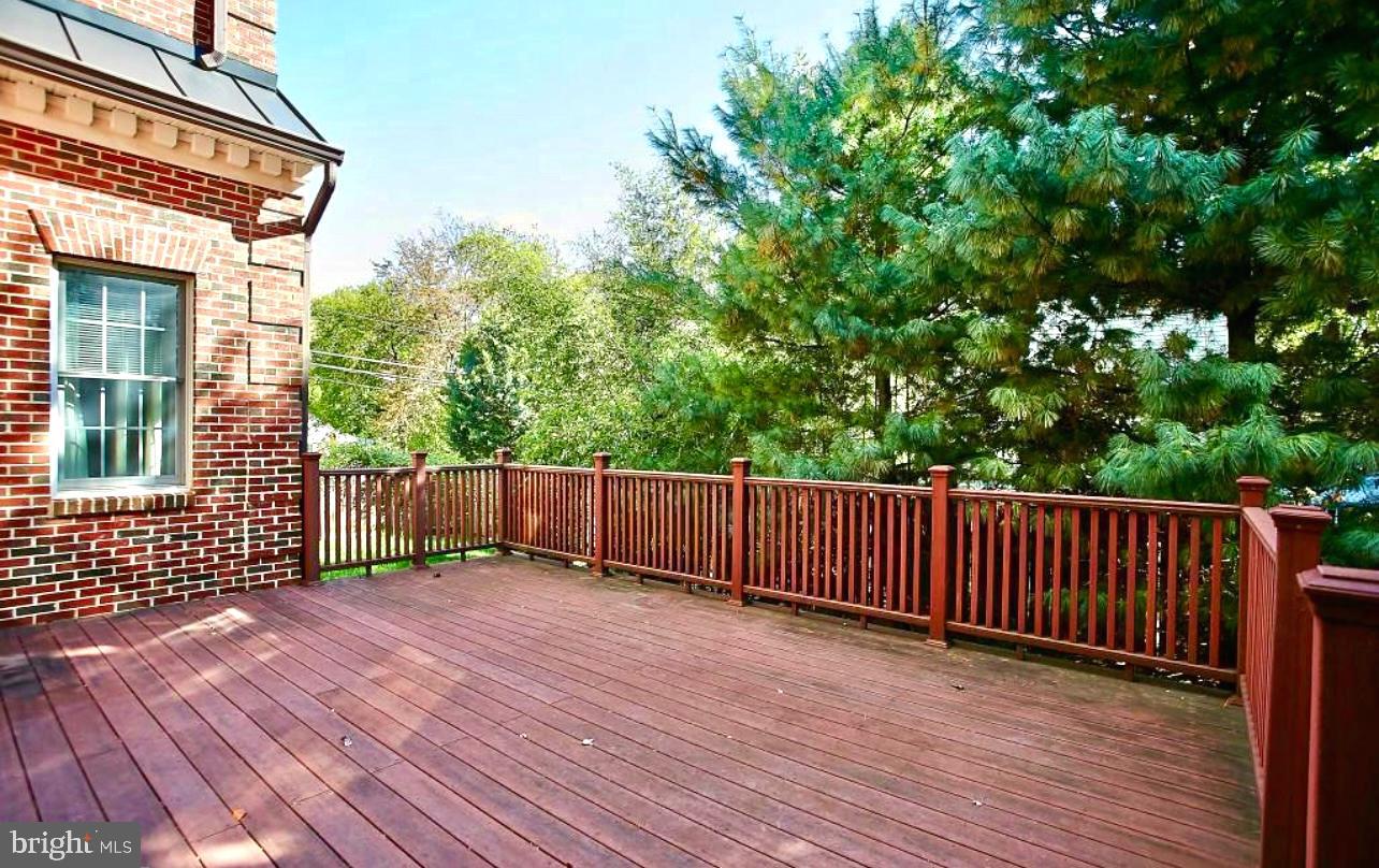 ROBERT E STAFFORD - Residential