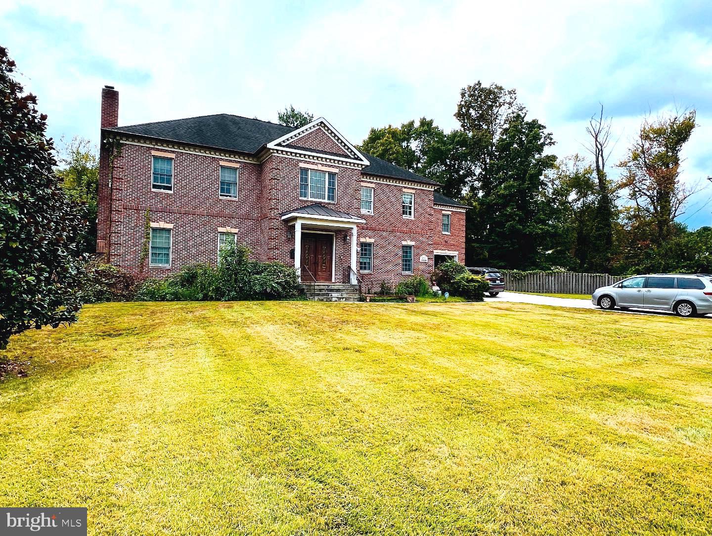 3221 ANNANDALE ROAD