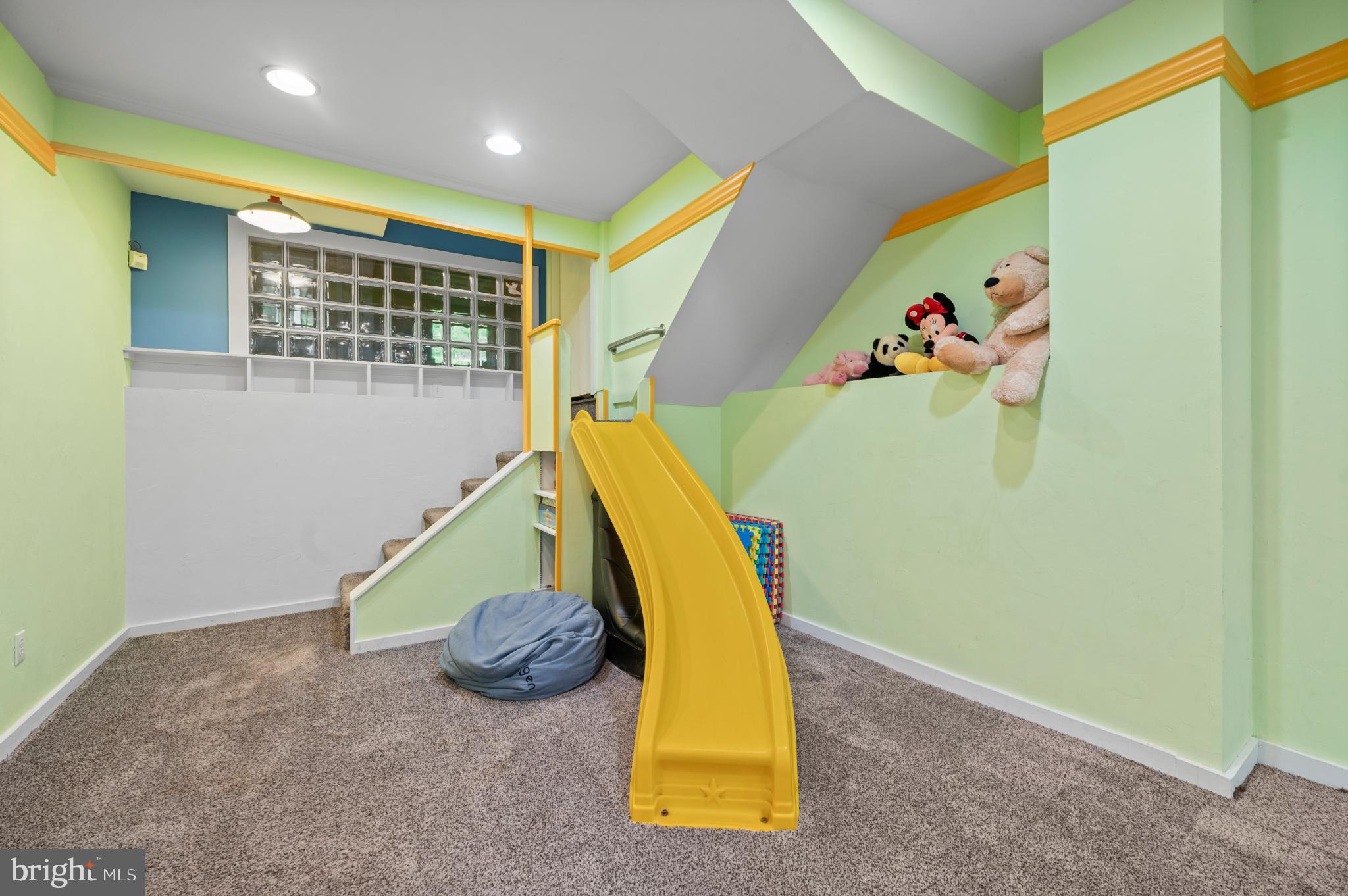 EAST NANTMEAL TWP - Residential