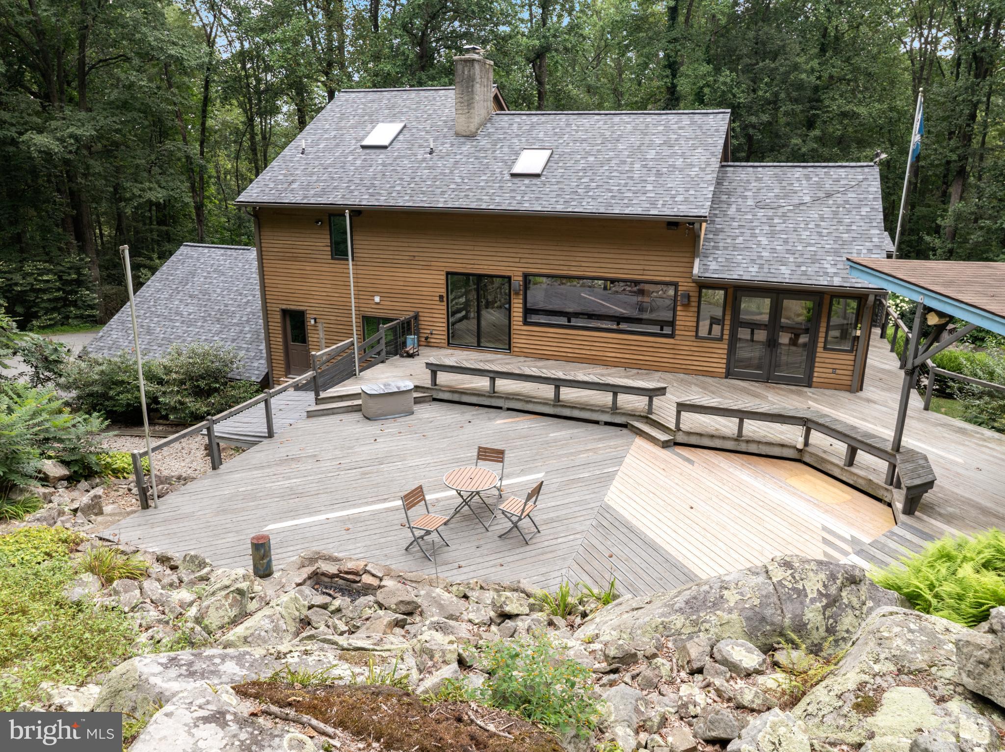 EAST NANTMEAL TWP - Residential