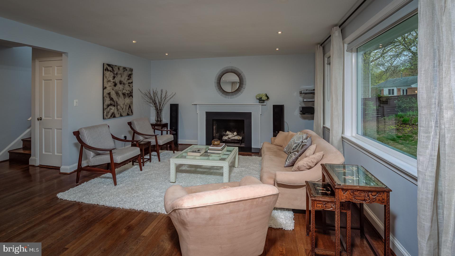 WOODBURN - Residential