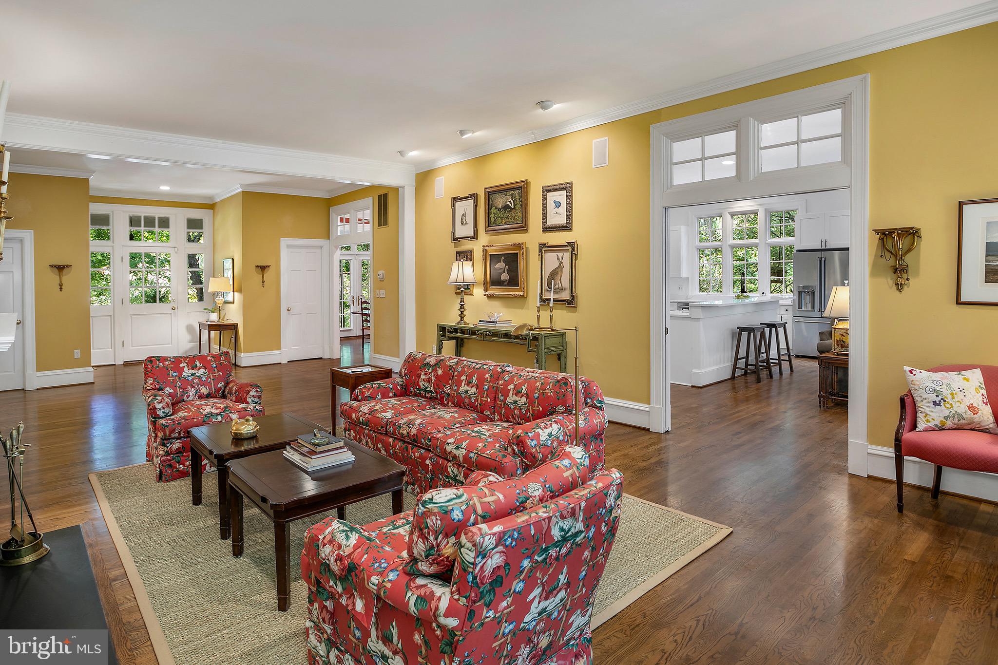 MERRY GO ROUND FARM - Residential