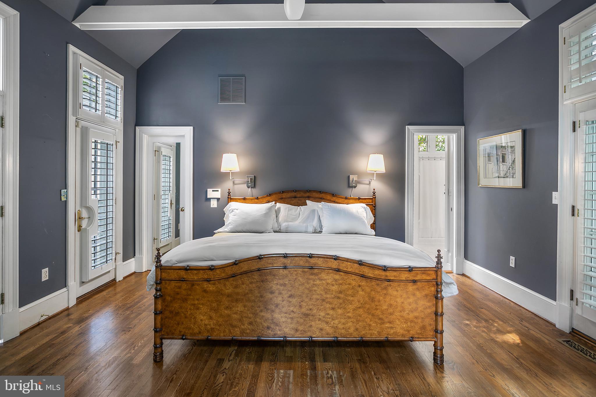 MERRY GO ROUND FARM - Residential