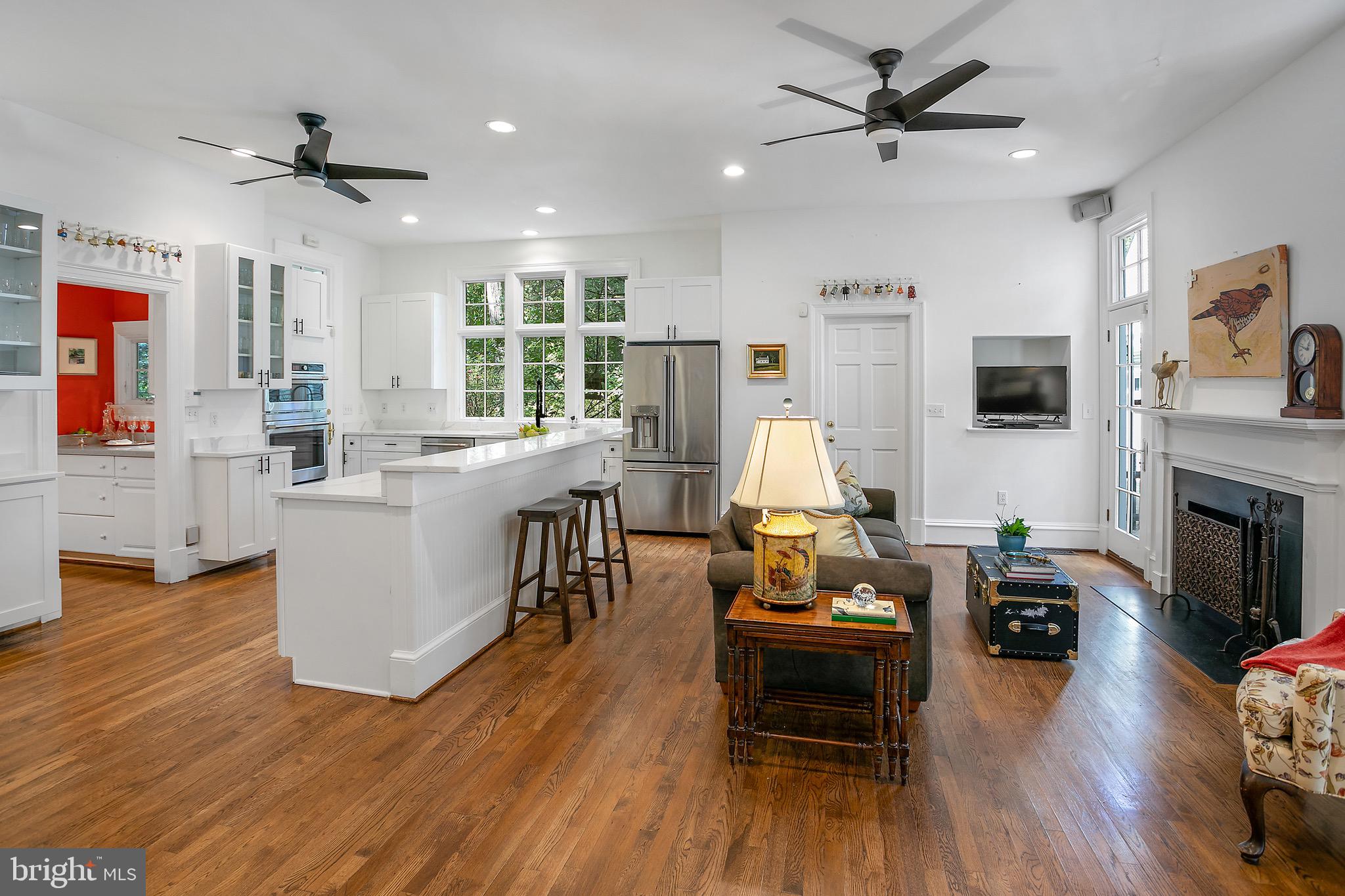 MERRY GO ROUND FARM - Residential