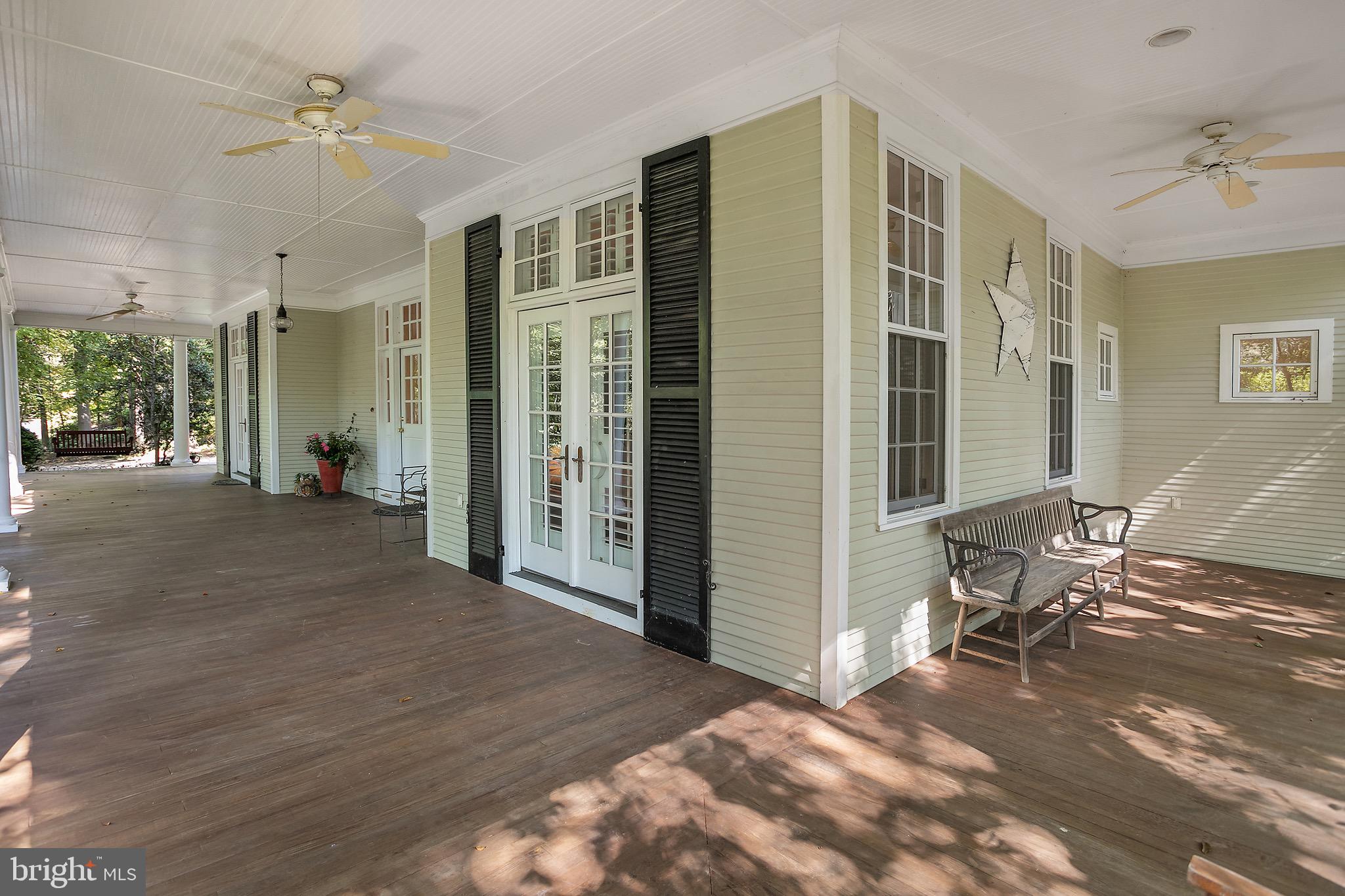 MERRY GO ROUND FARM - Residential