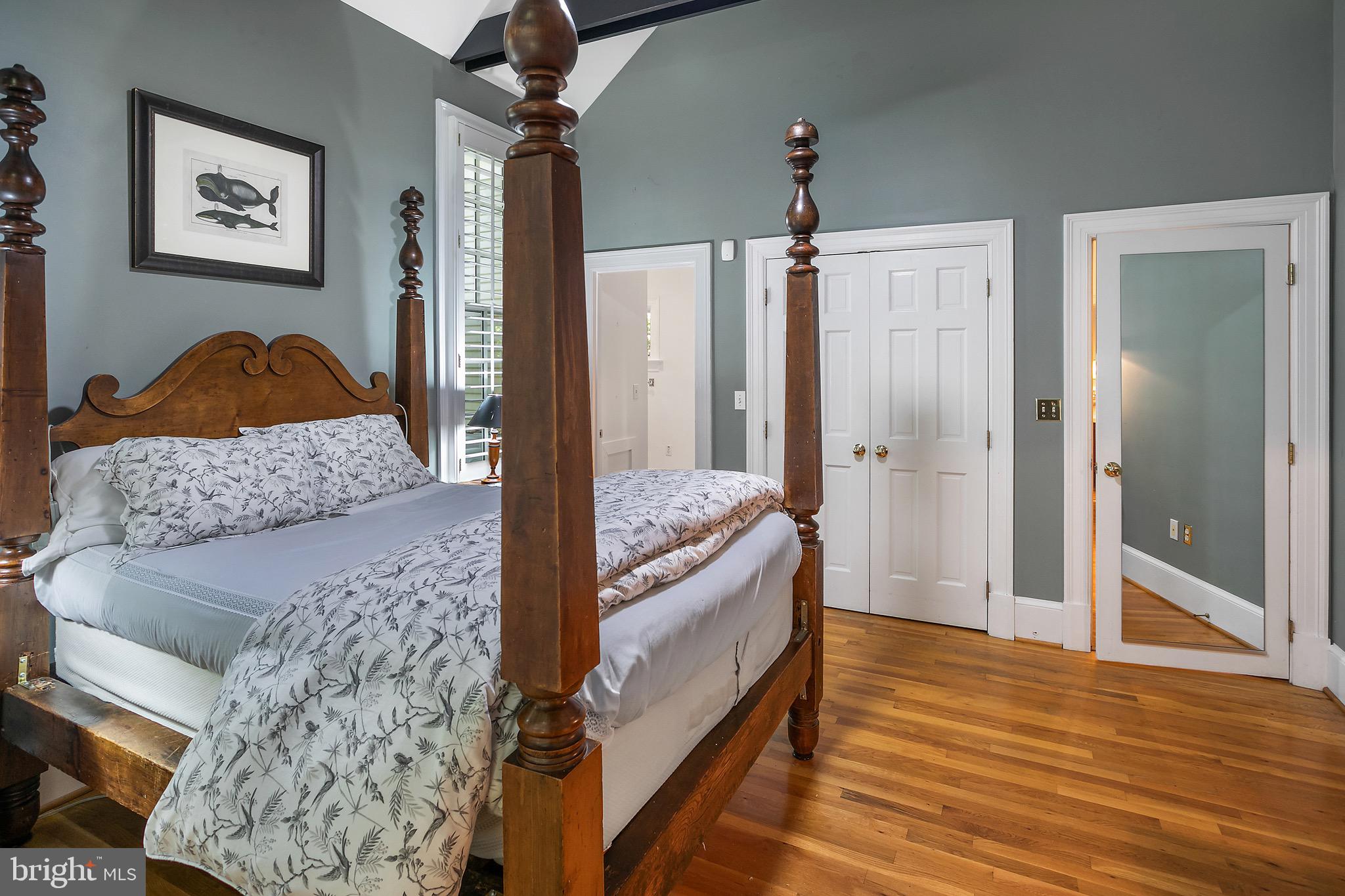 MERRY GO ROUND FARM - Residential