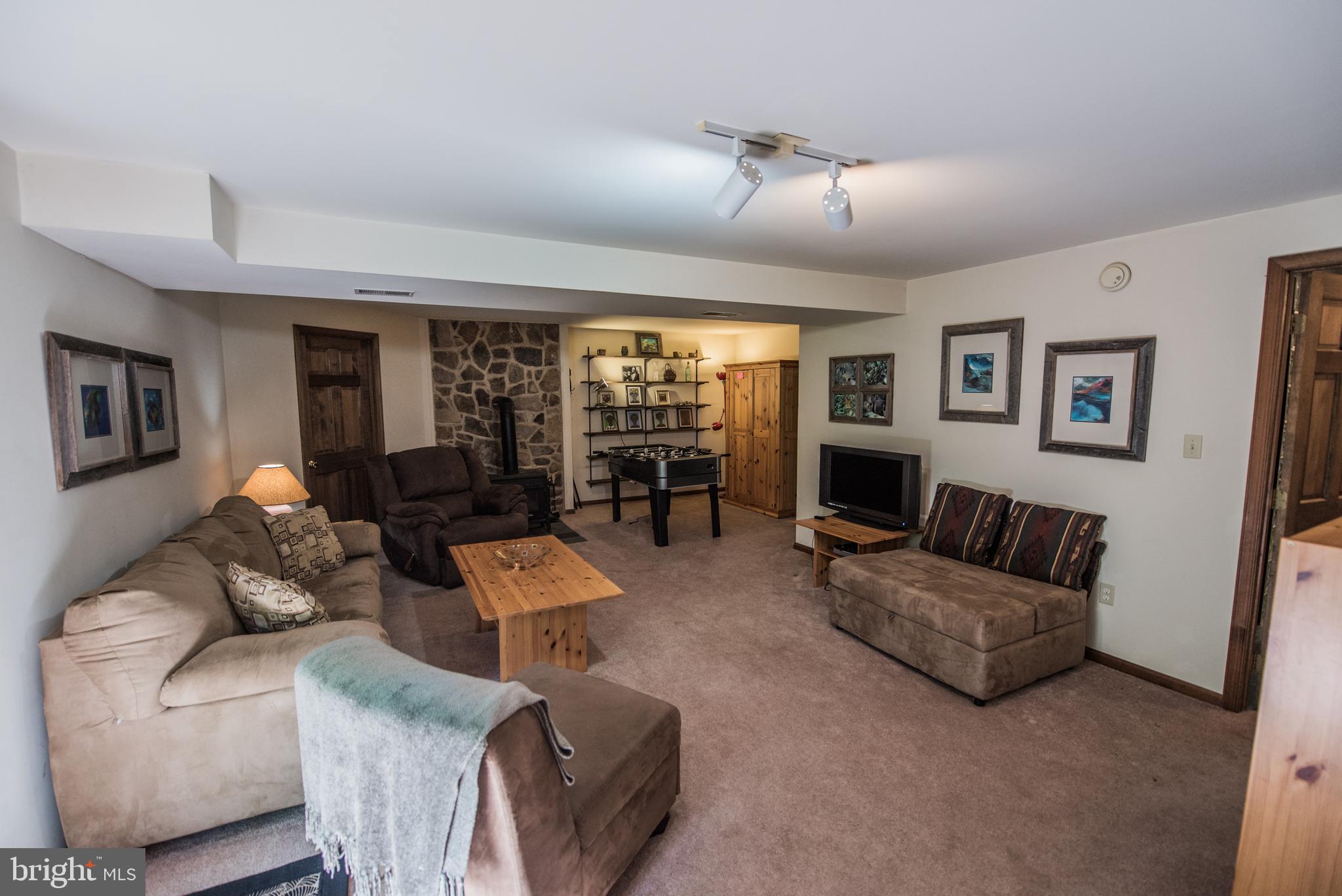 COOLFONT MOUNTAINSIDE - Residential