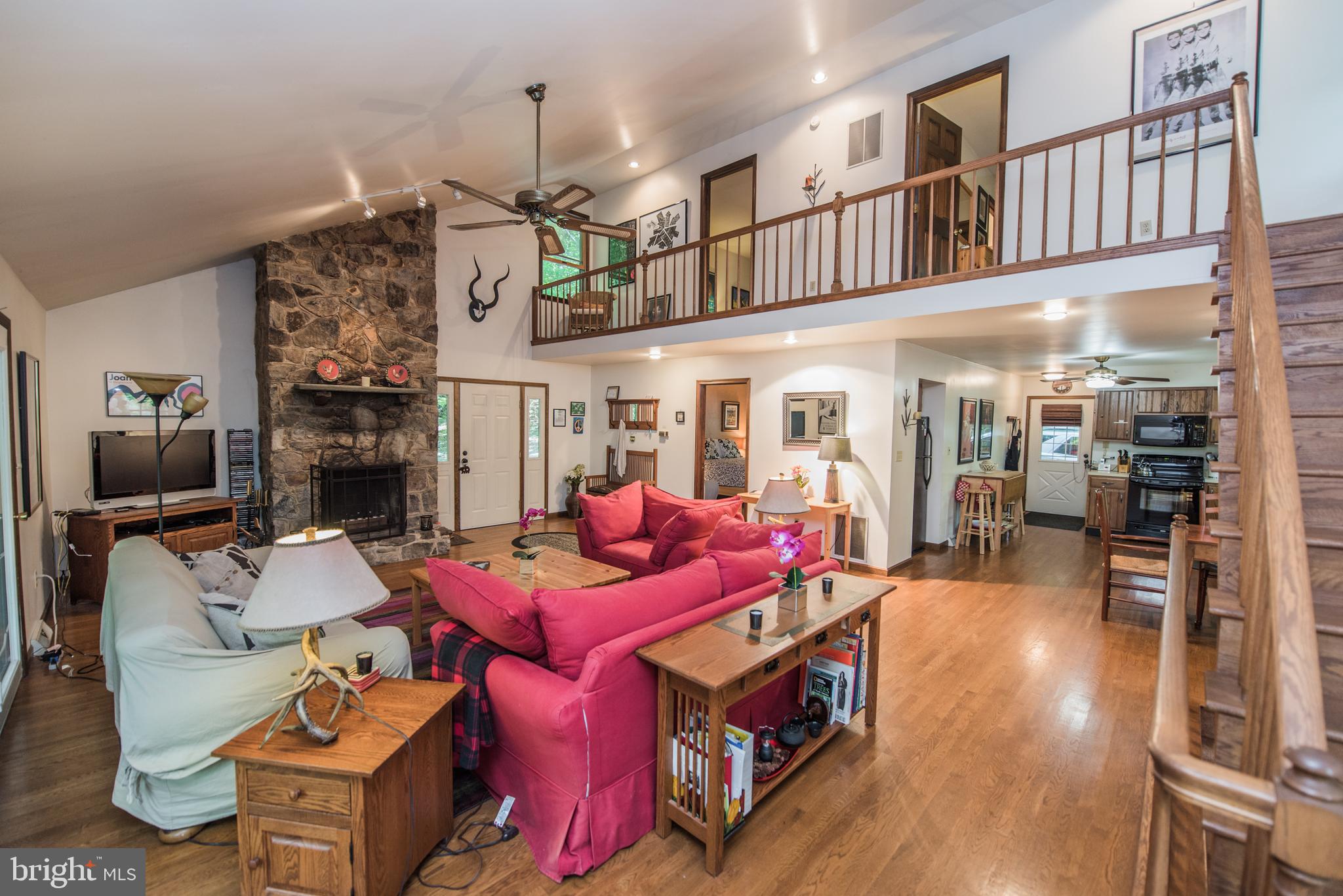 COOLFONT MOUNTAINSIDE - Residential