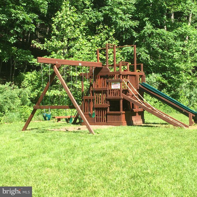 COOLFONT MOUNTAINSIDE - Residential