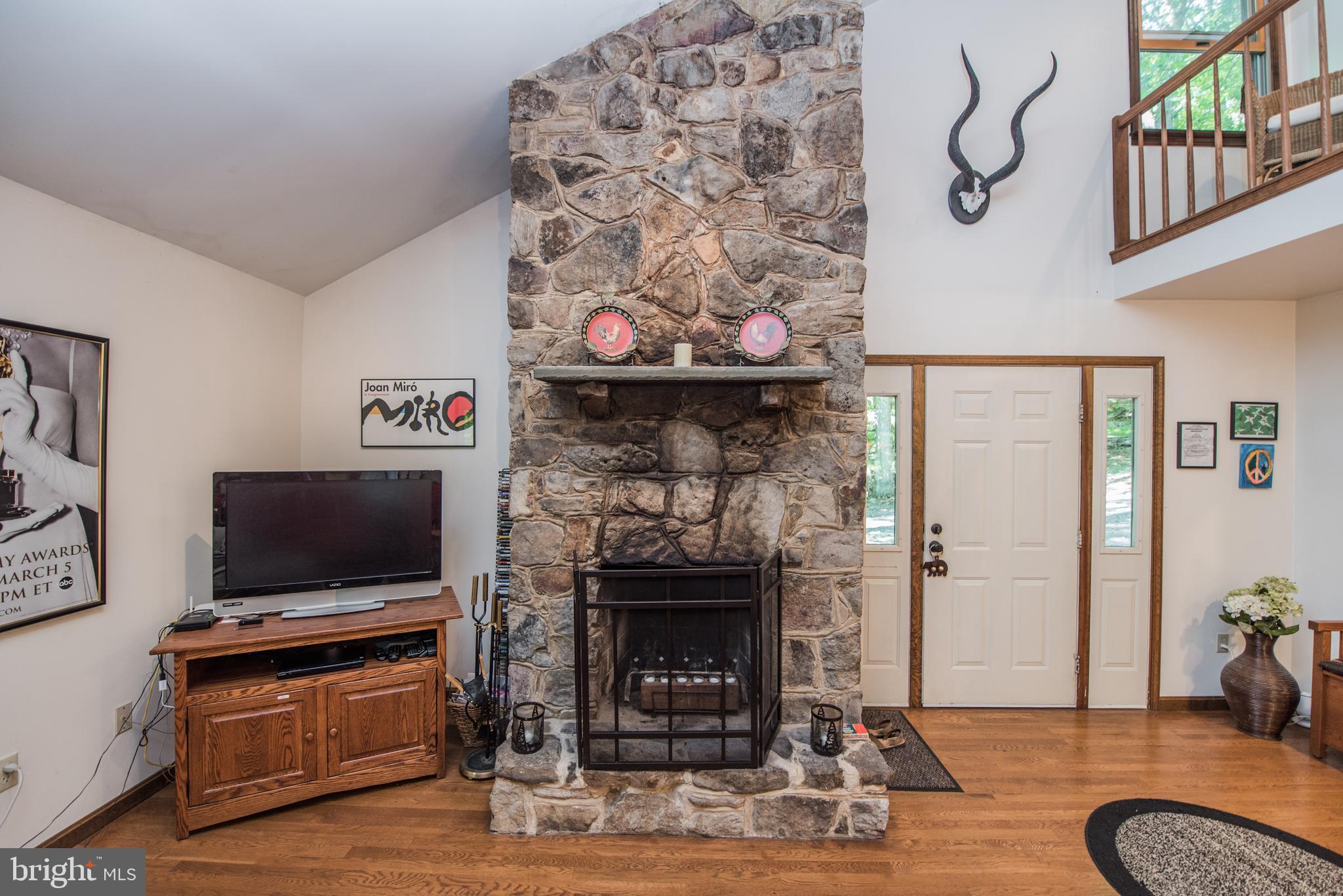 COOLFONT MOUNTAINSIDE - Residential