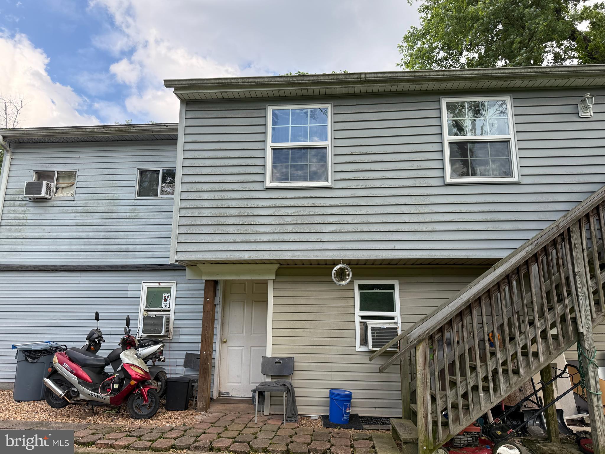 7401 ALBEMARLE DRIVE