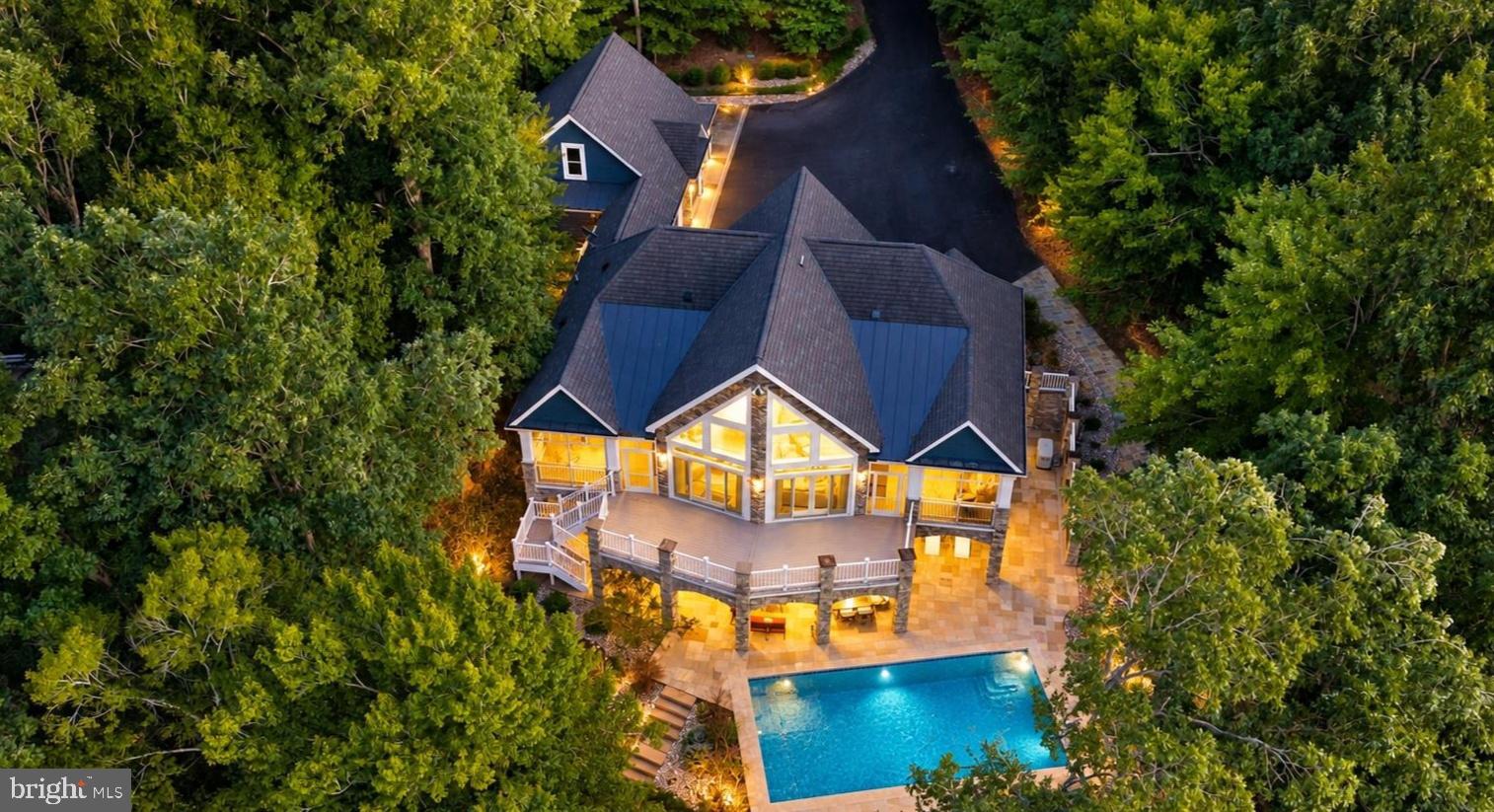 244 CAMPBELL LANE