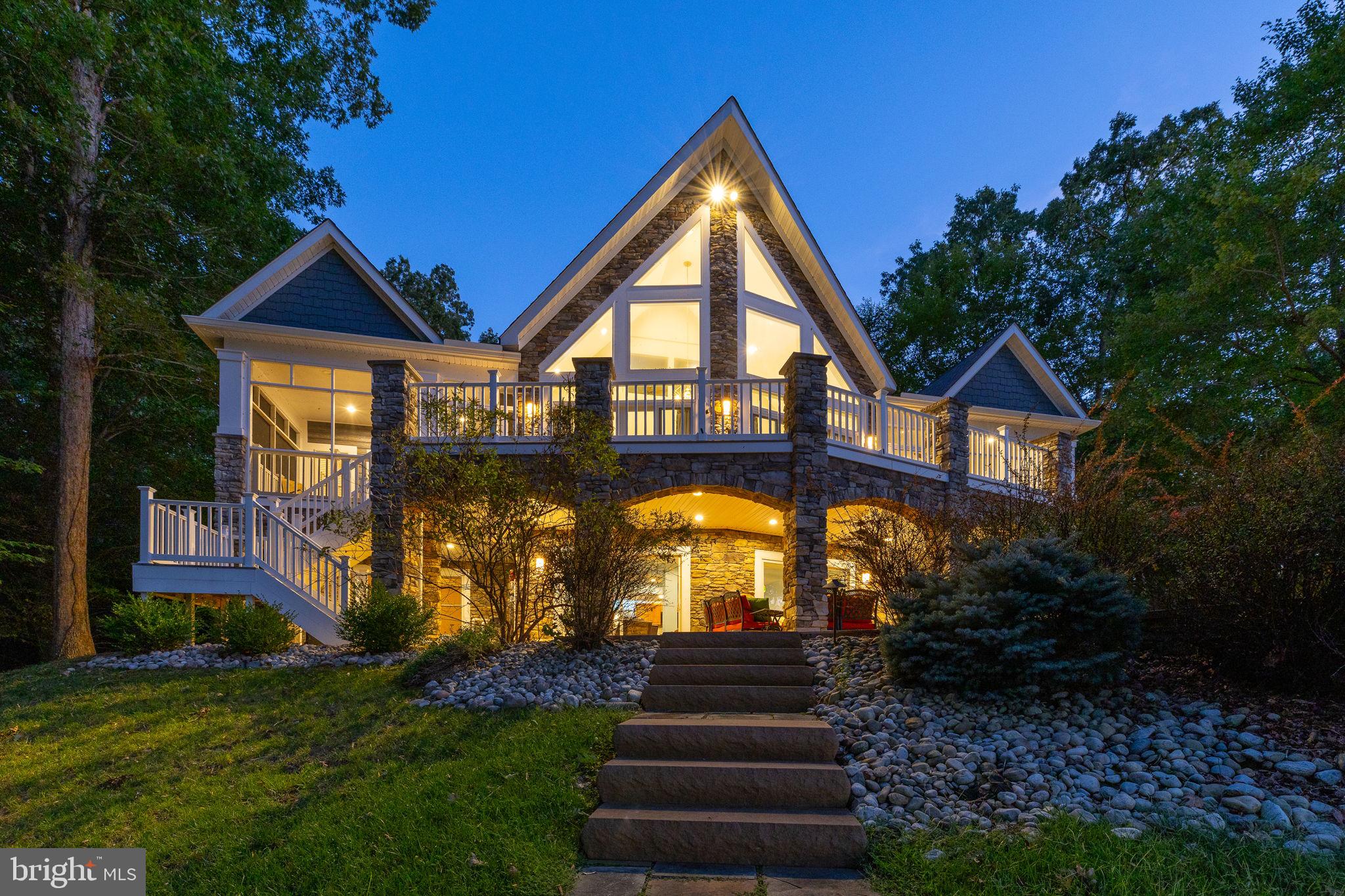 244 CAMPBELL LANE