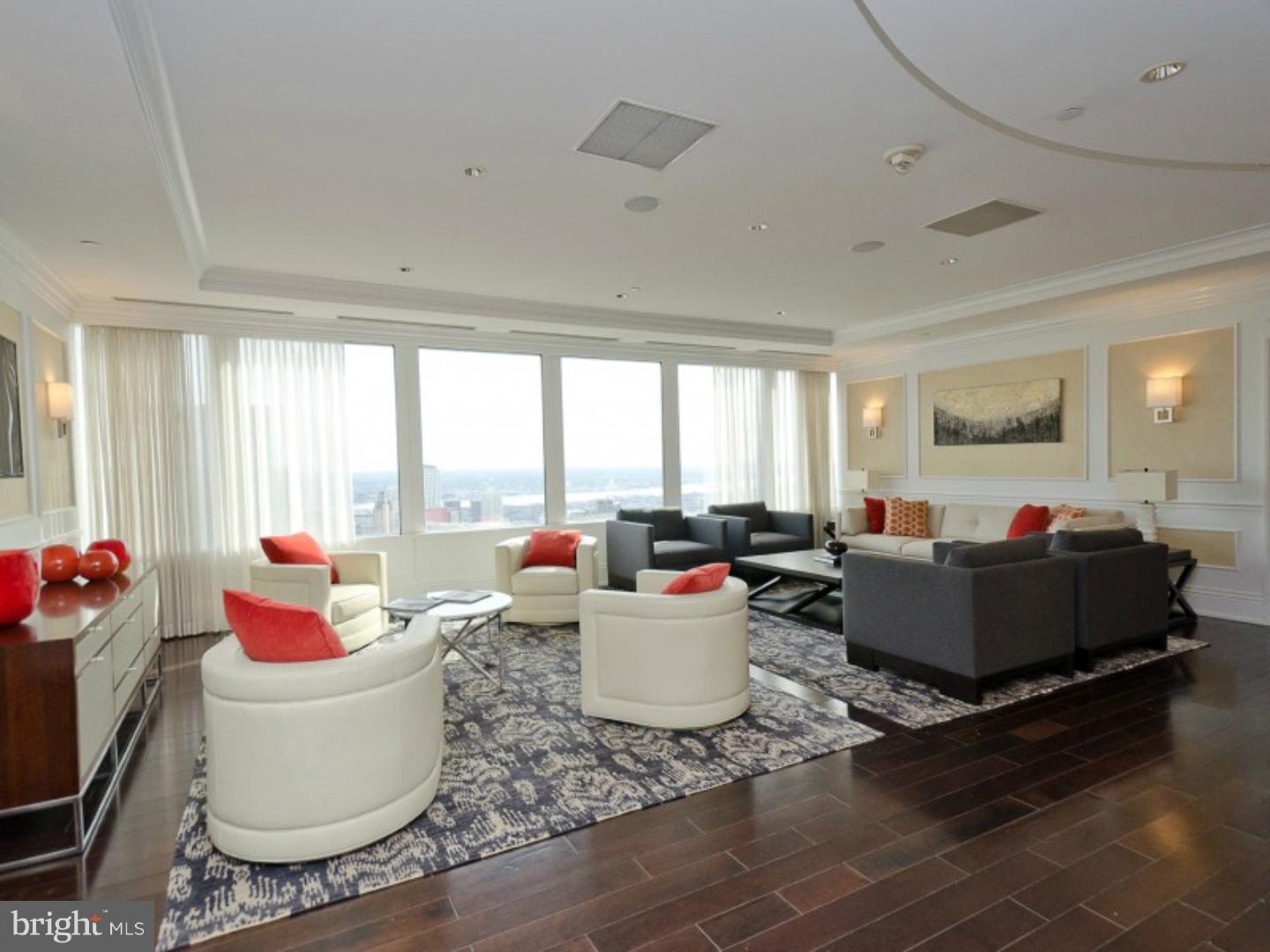 RITTENHOUSE SQUARE - Residential