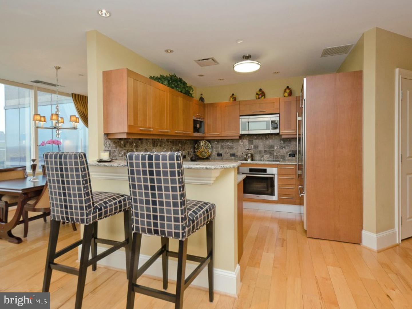 RITTENHOUSE SQUARE - Residential