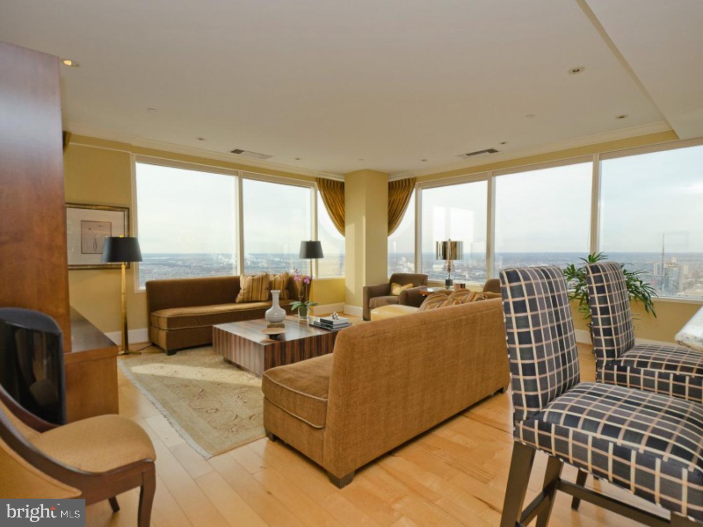 RITTENHOUSE SQUARE - Residential