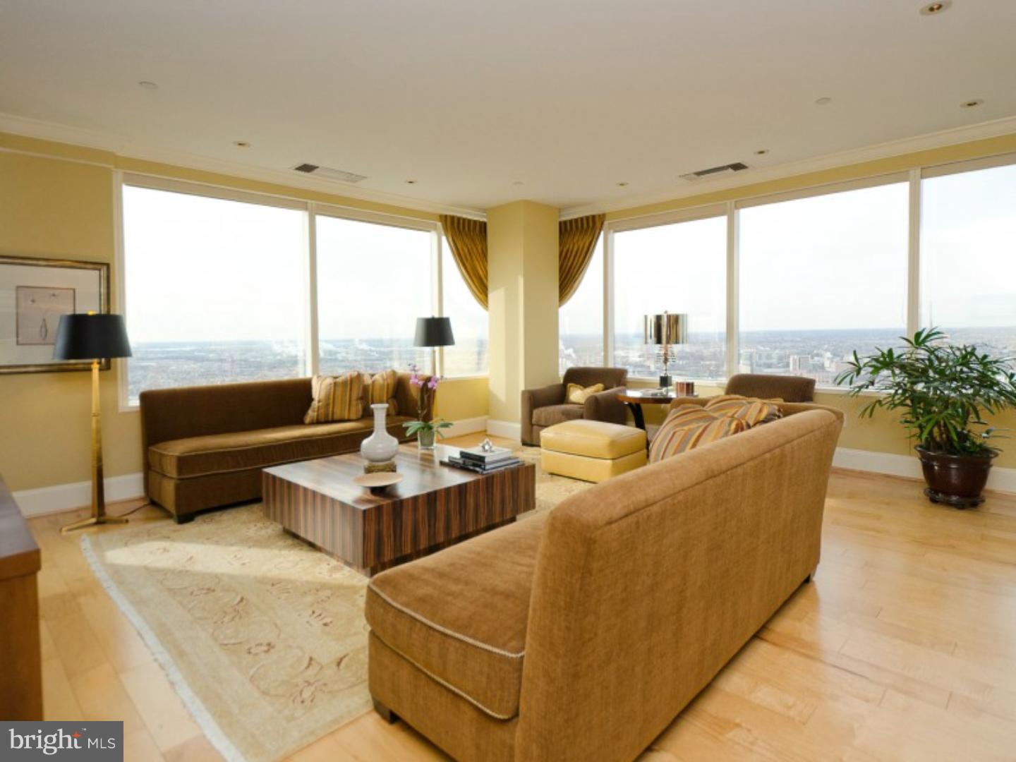 RITTENHOUSE SQUARE - Residential