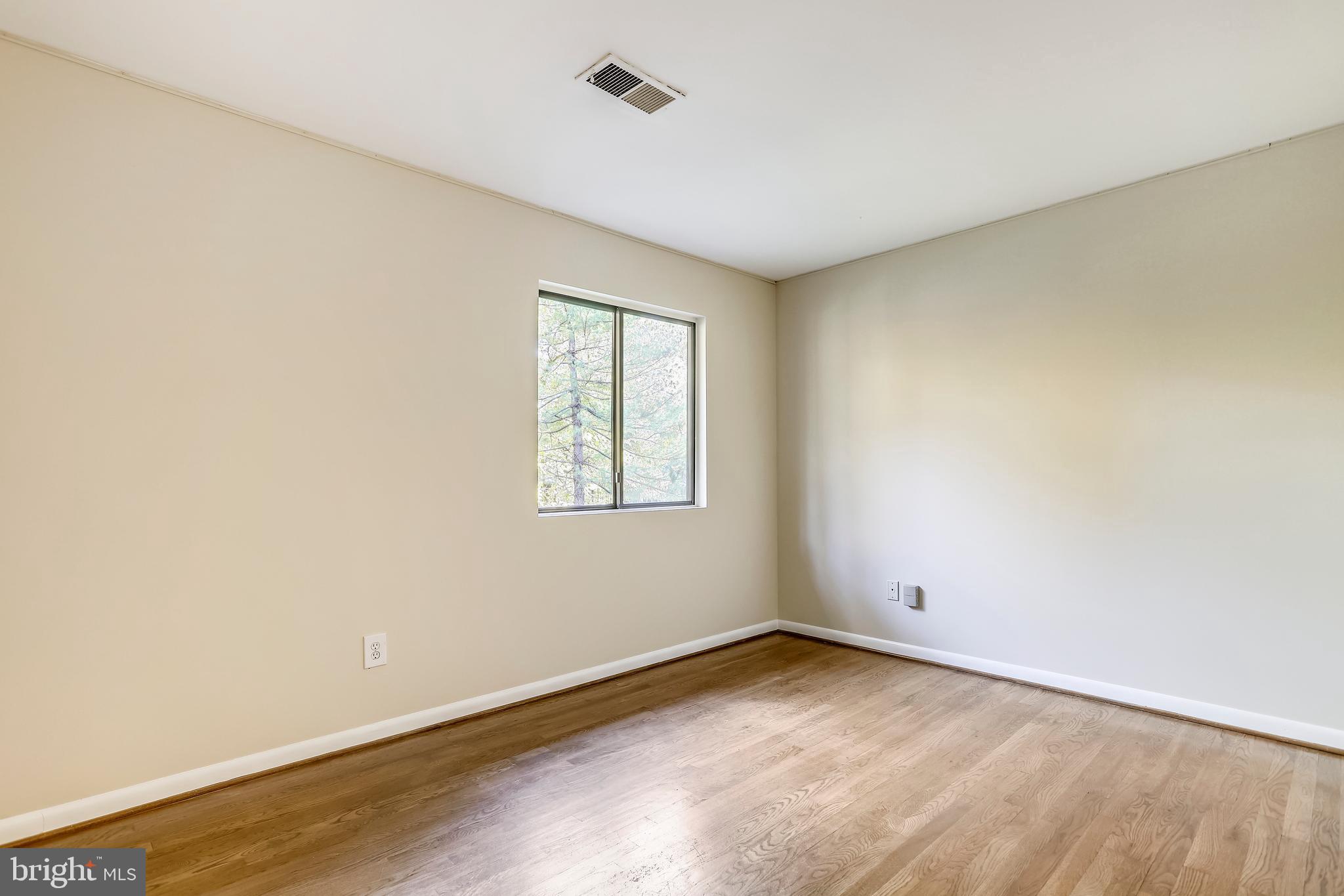 HYBLA VALLEY FARMS - Residential