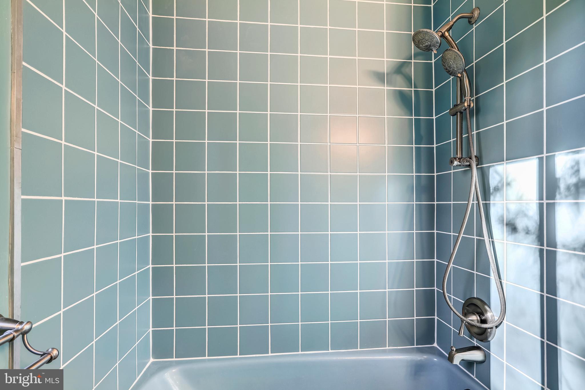 HYBLA VALLEY FARMS - Residential