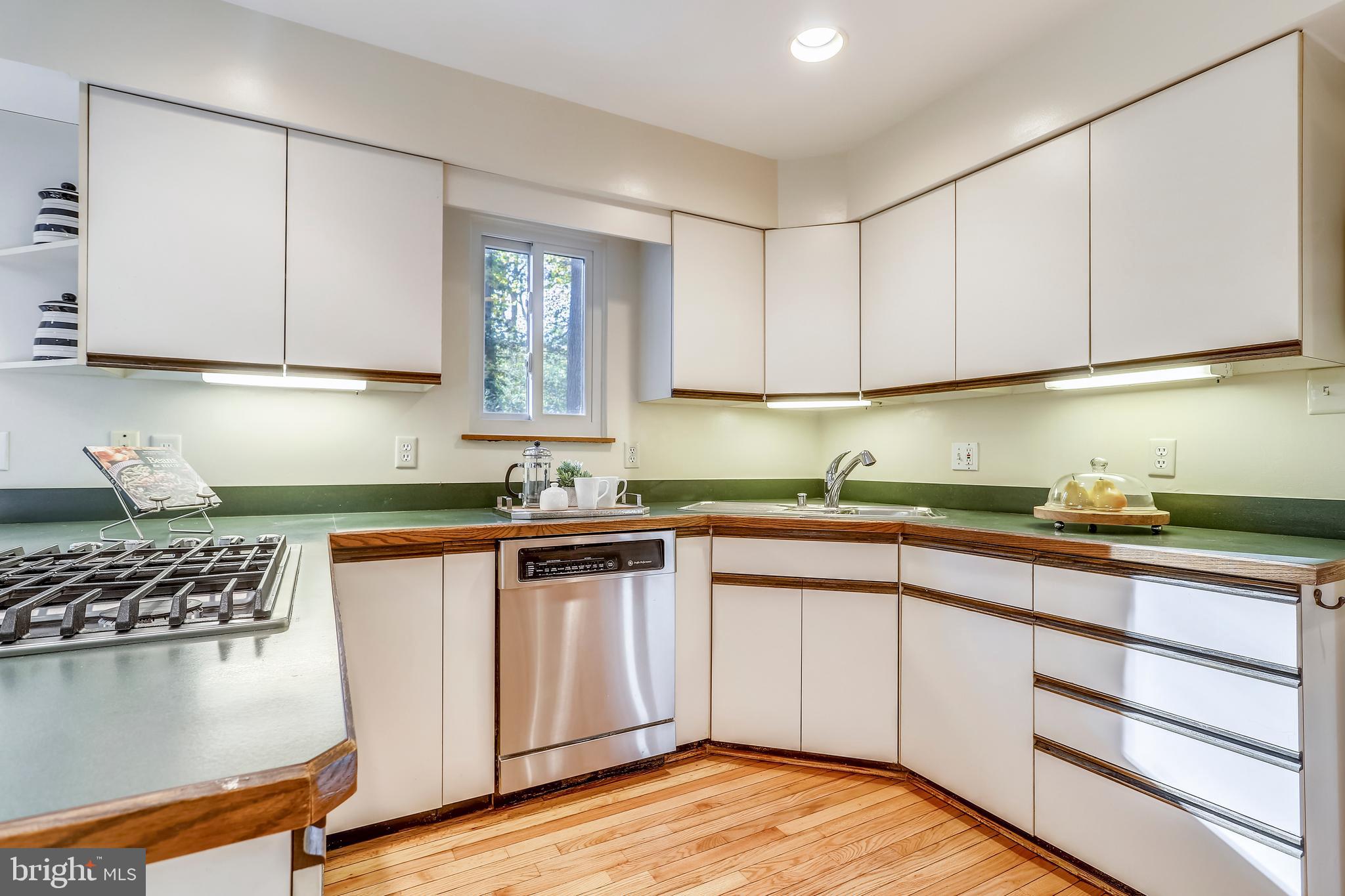 HYBLA VALLEY FARMS - Residential