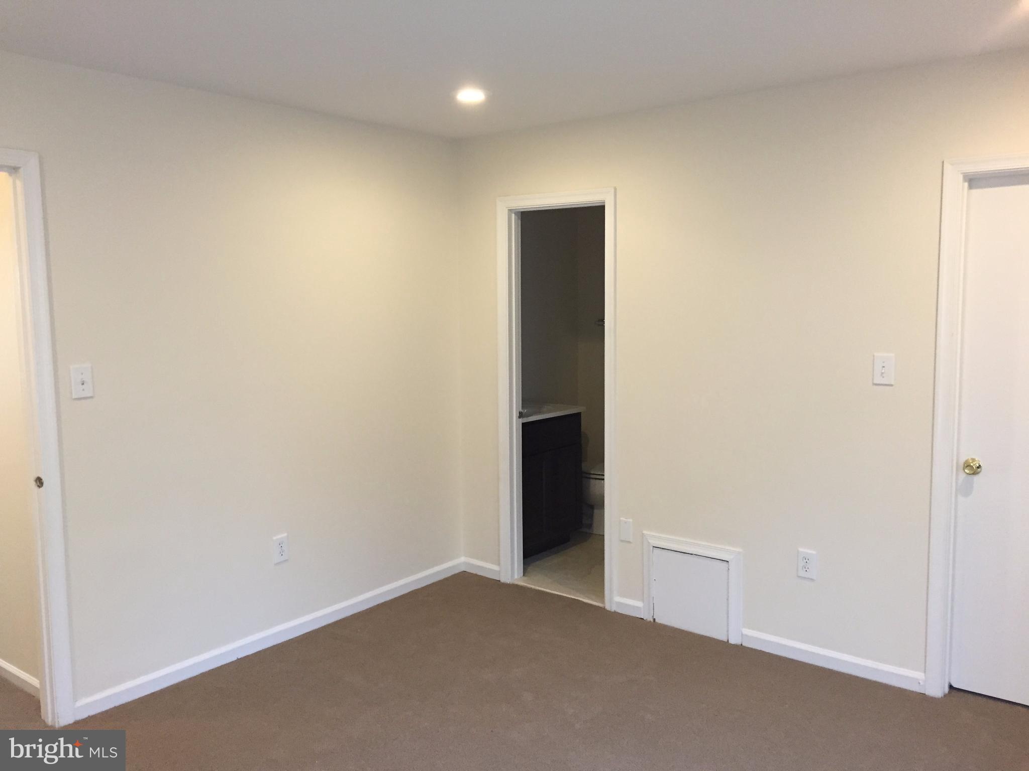 BRISTOE STATION - Residential Lease