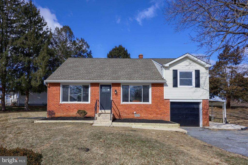 Photo of 2709 Chapel Road, LANCASTER, PA 17603 (MLS # PALA2064356)