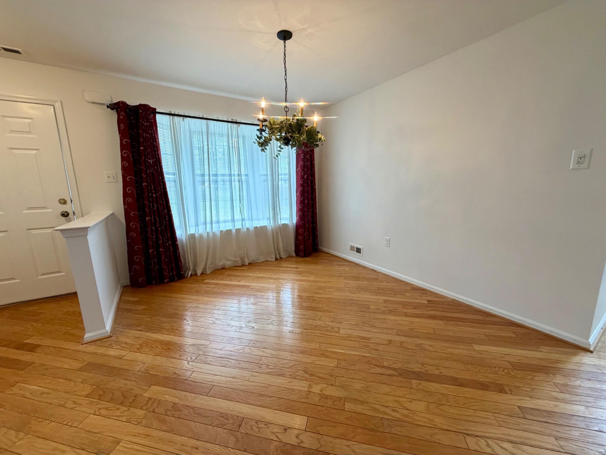 113 BROADLEAF PLACE