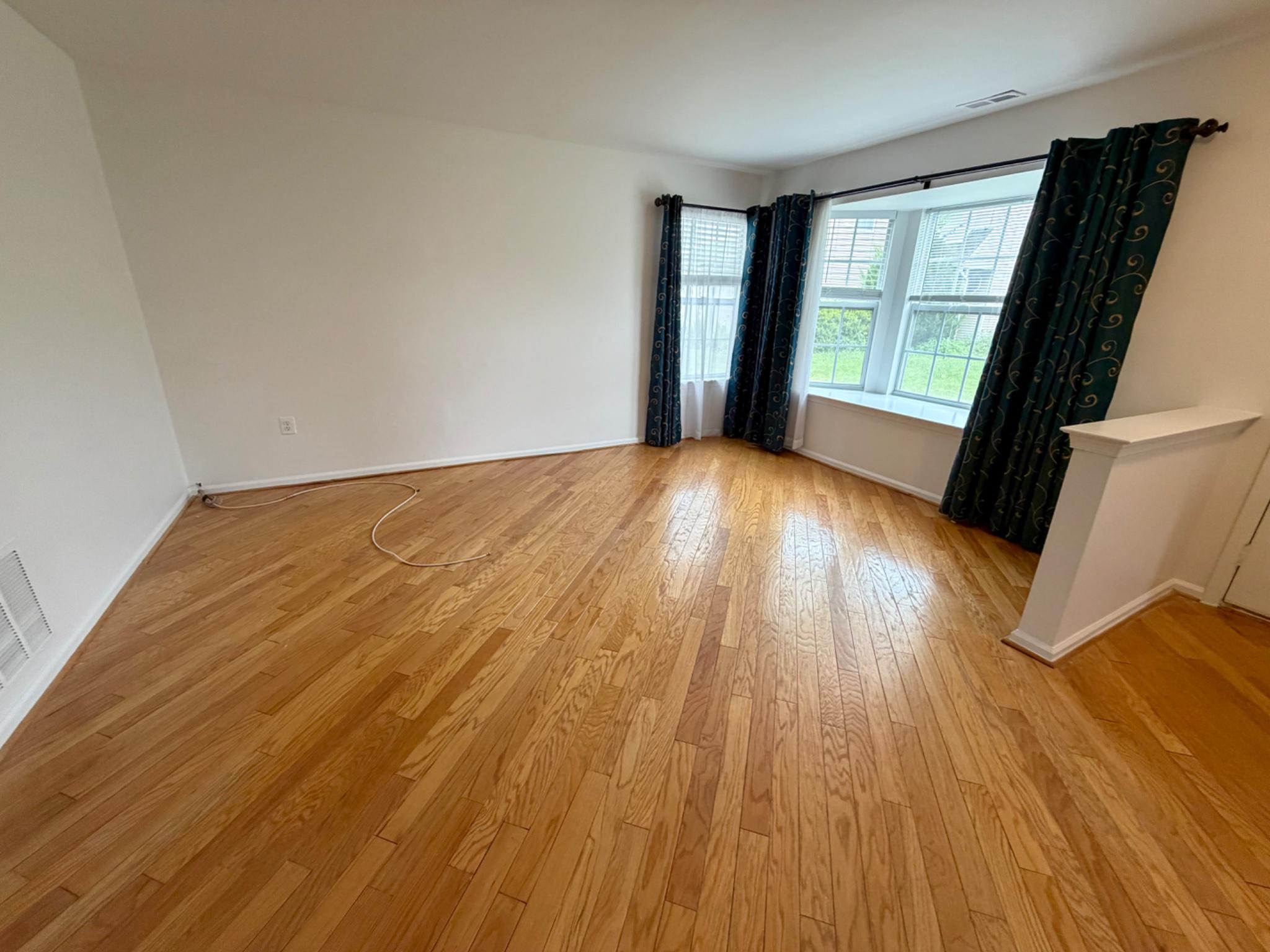 113 BROADLEAF PLACE