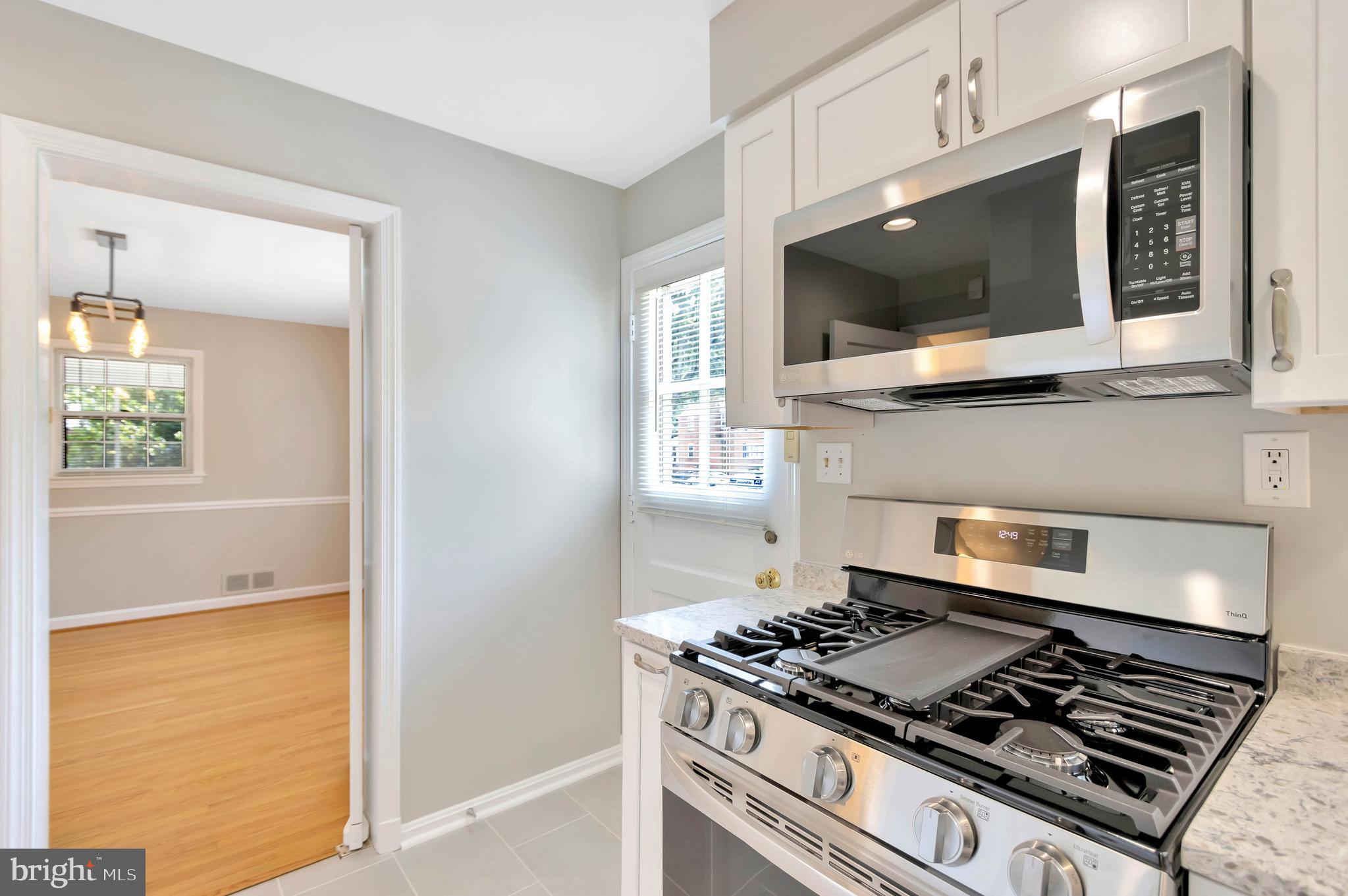 MADISON MANOR - Residential Lease