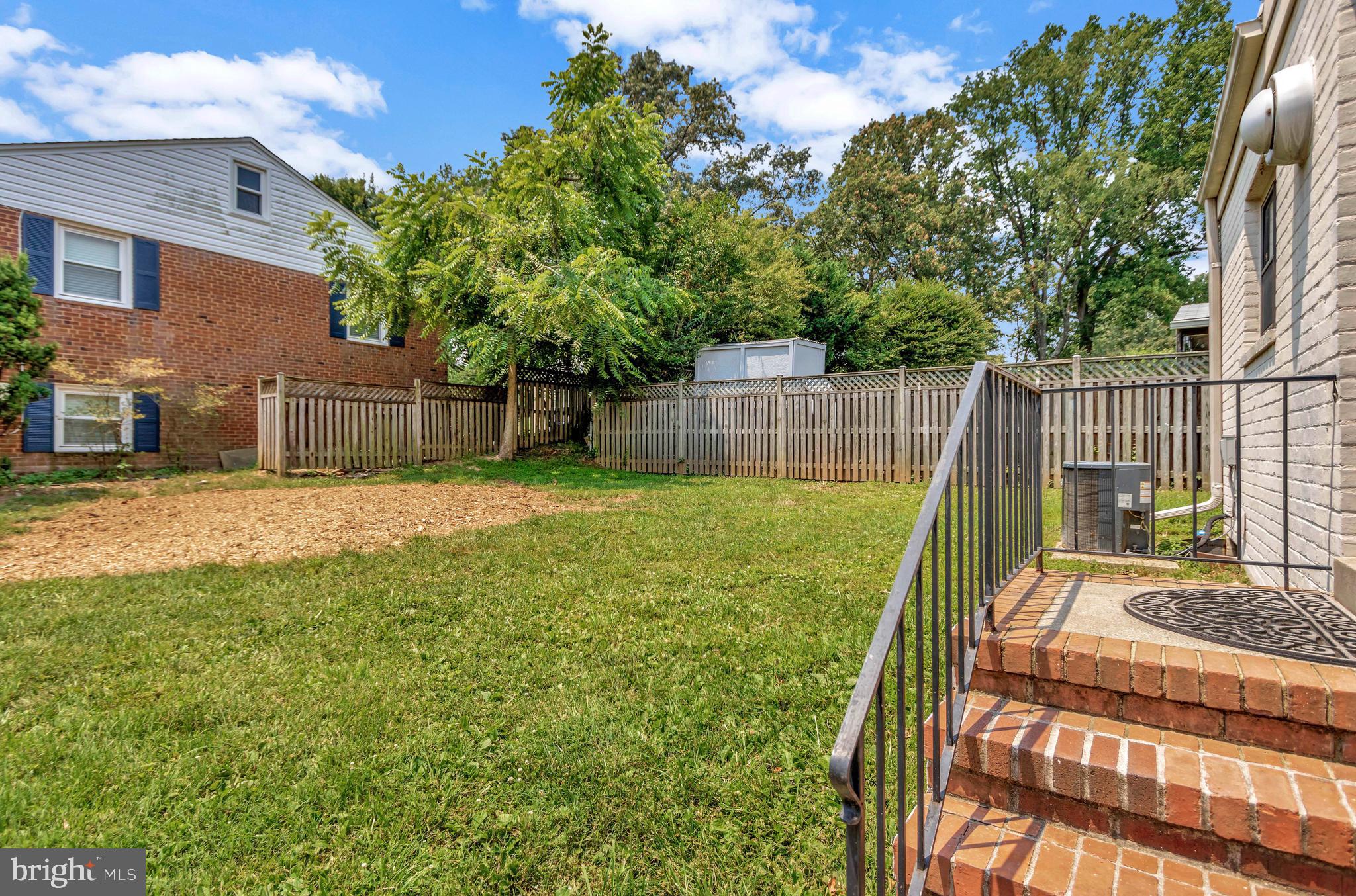 MADISON MANOR - Residential Lease