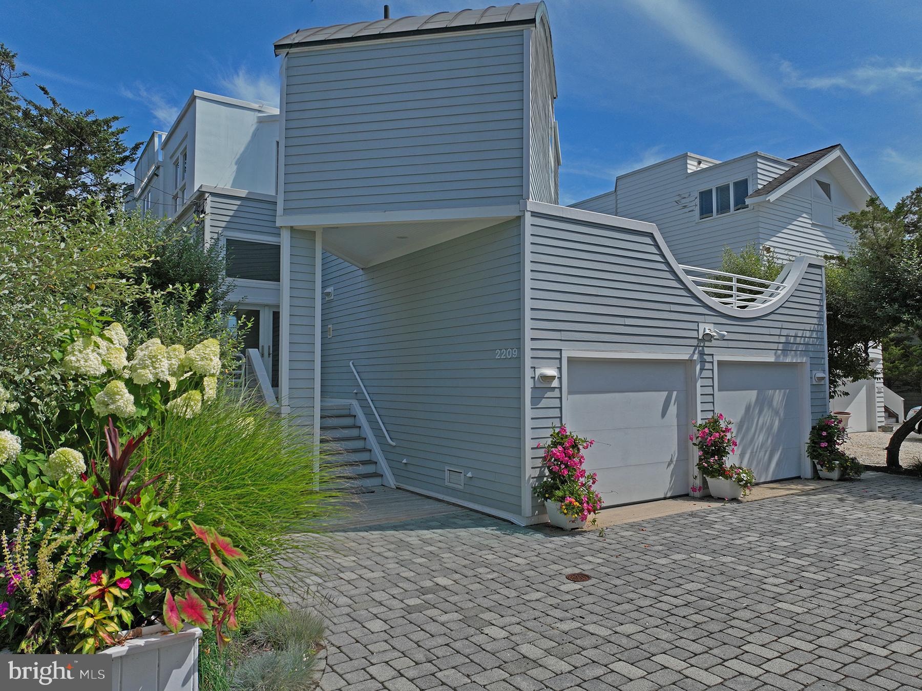 2209 SEAVIEW AVENUE
