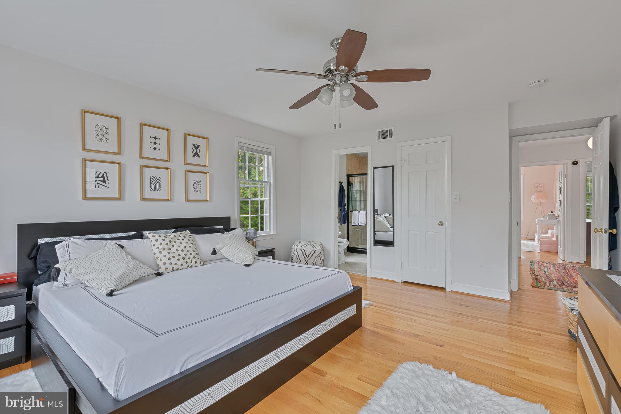 LYNNBROOK - Residential