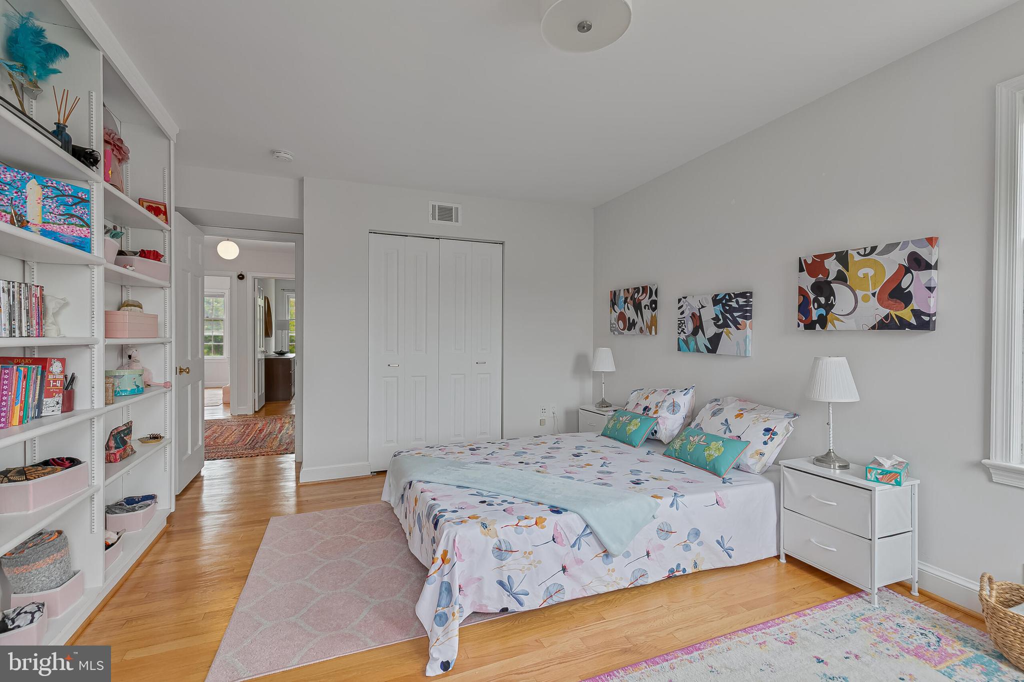 LYNNBROOK - Residential