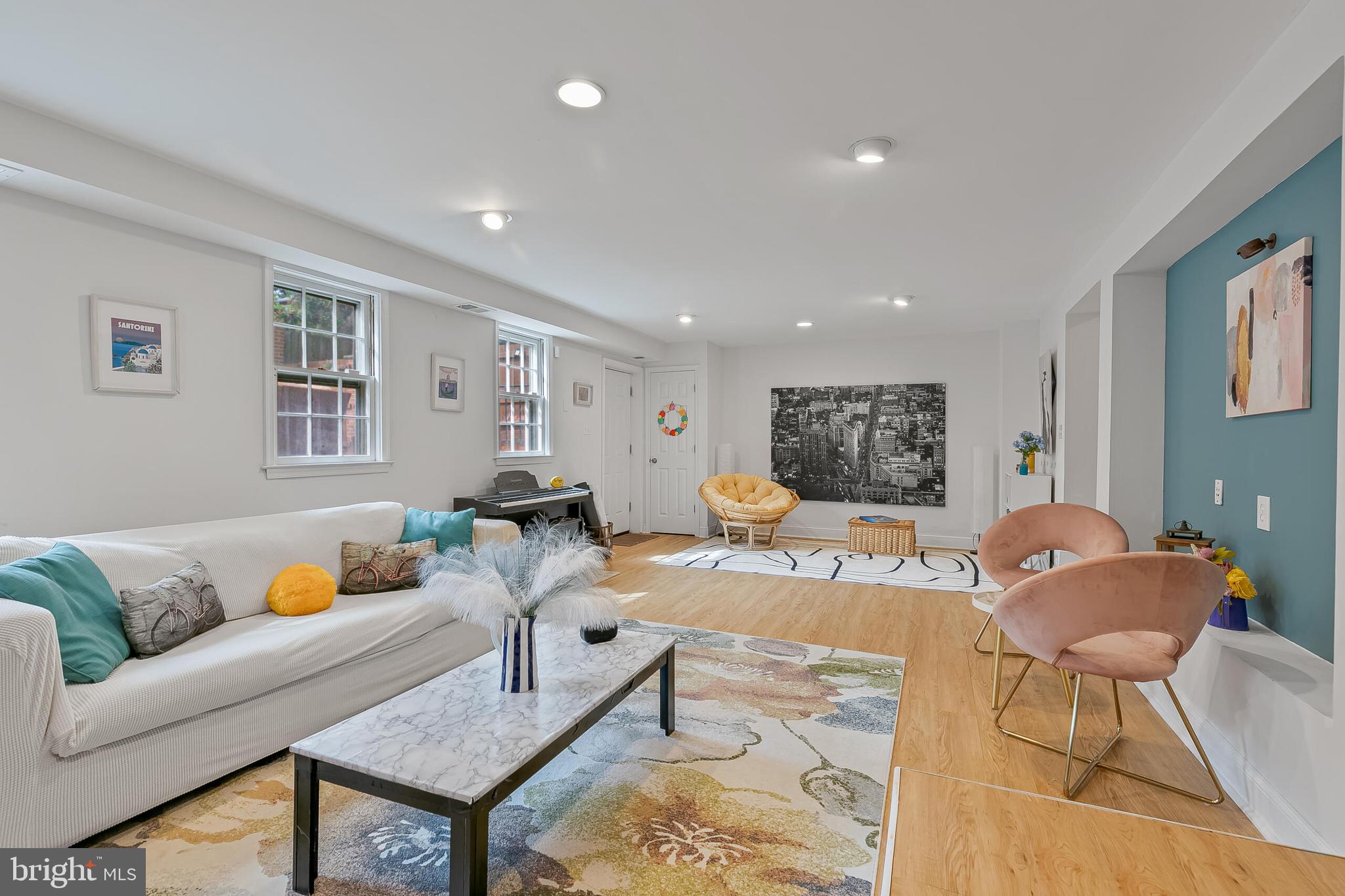 LYNNBROOK - Residential