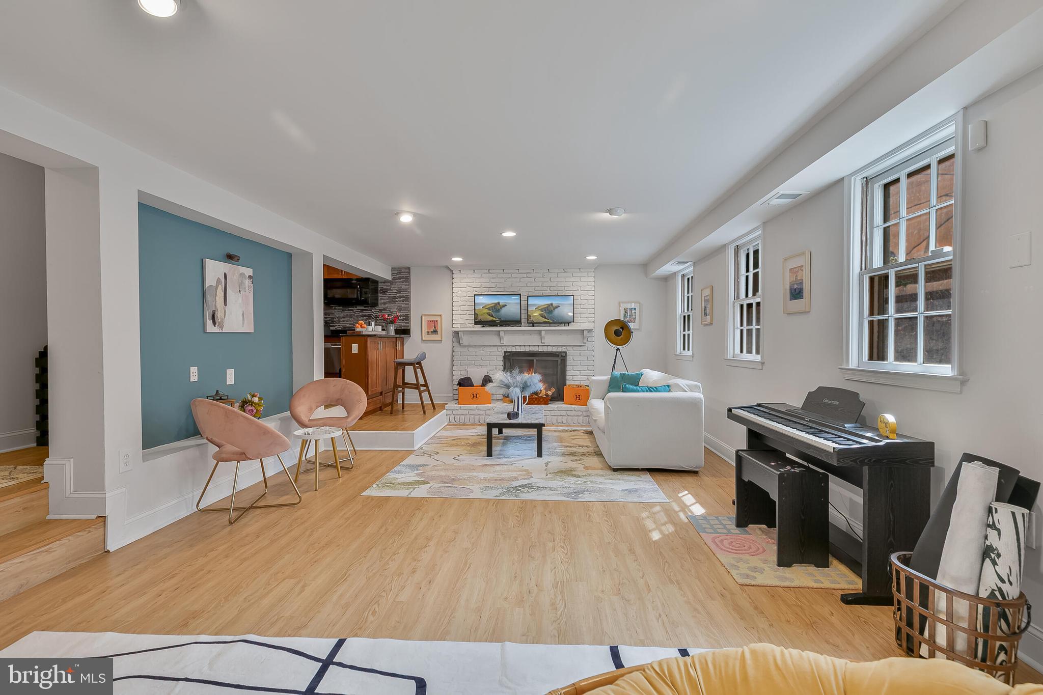 LYNNBROOK - Residential