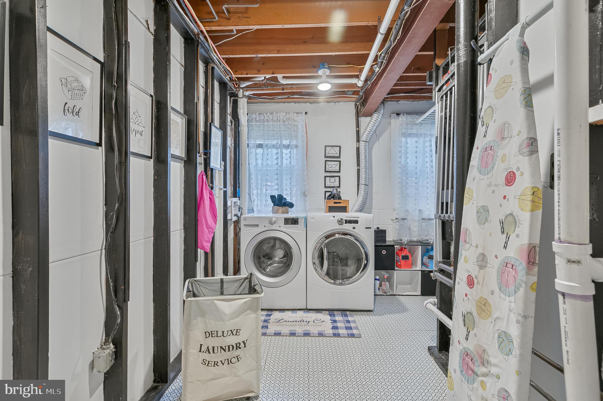 LYNNBROOK - Residential