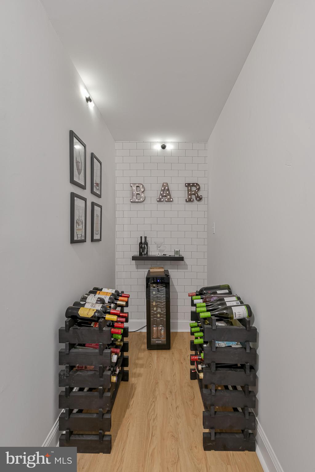 LYNNBROOK - Residential