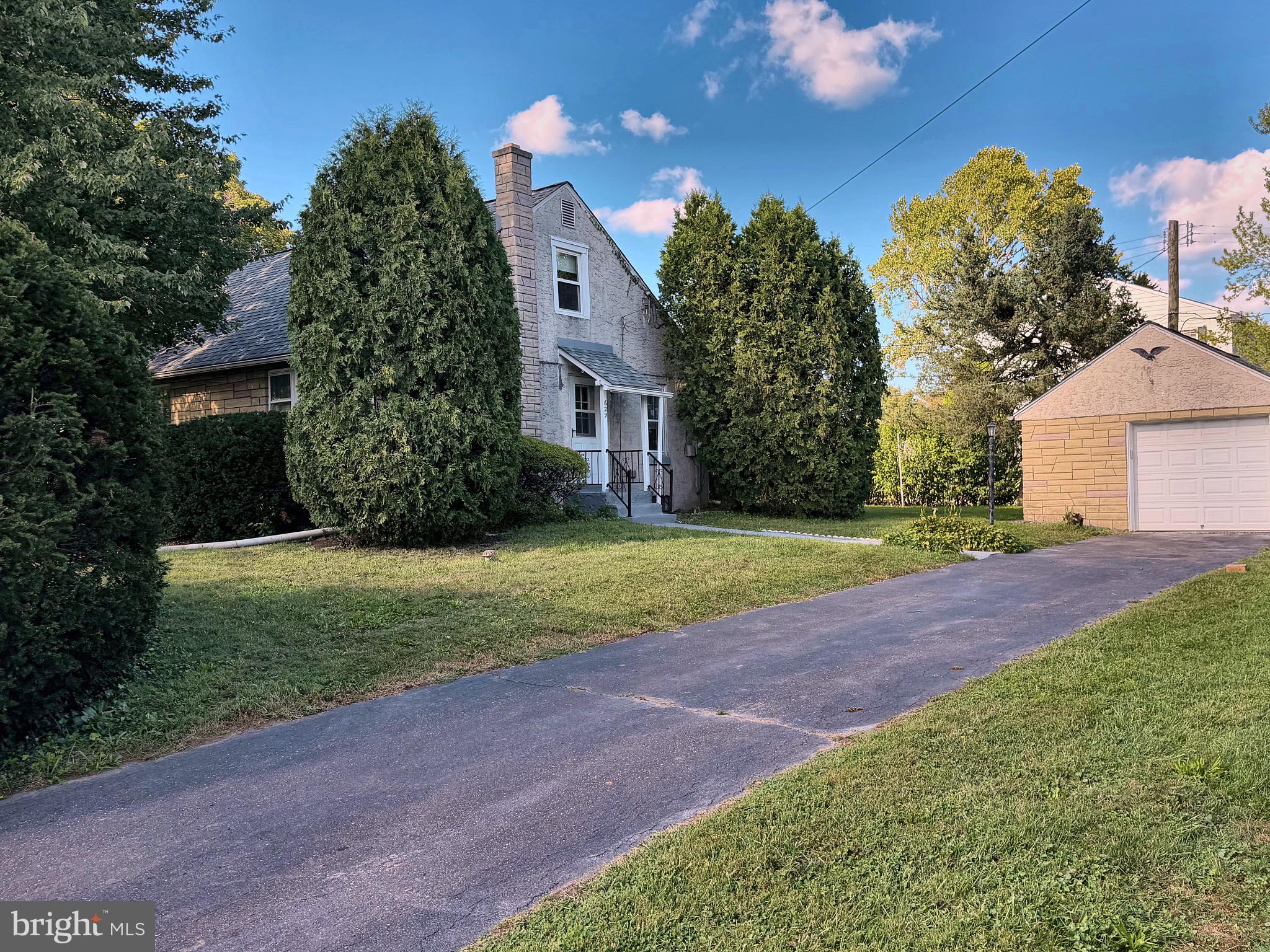 629 MAPLE DRIVE
