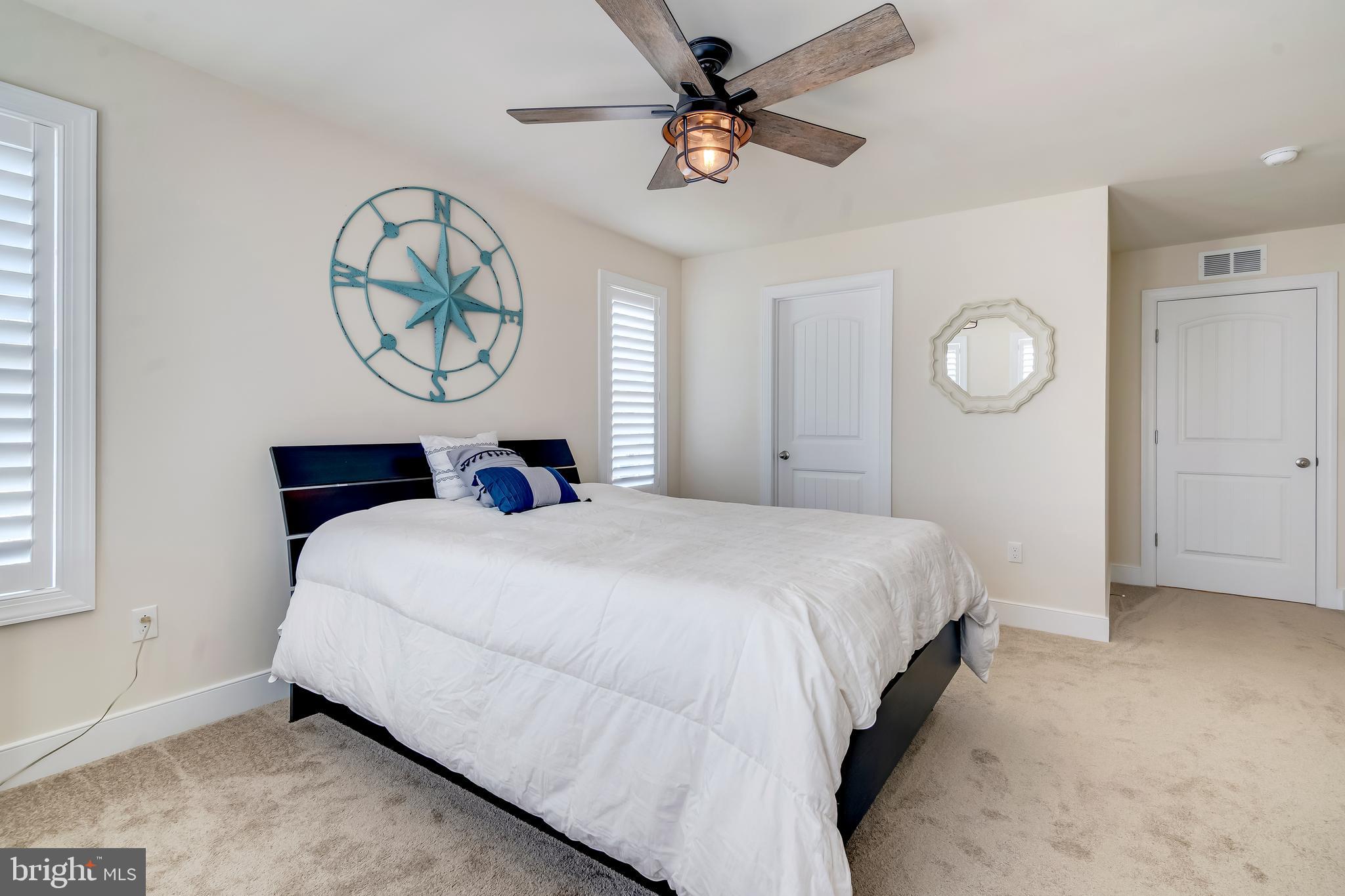 SAWGRASS AT WHITE OAK CREEK - Residential