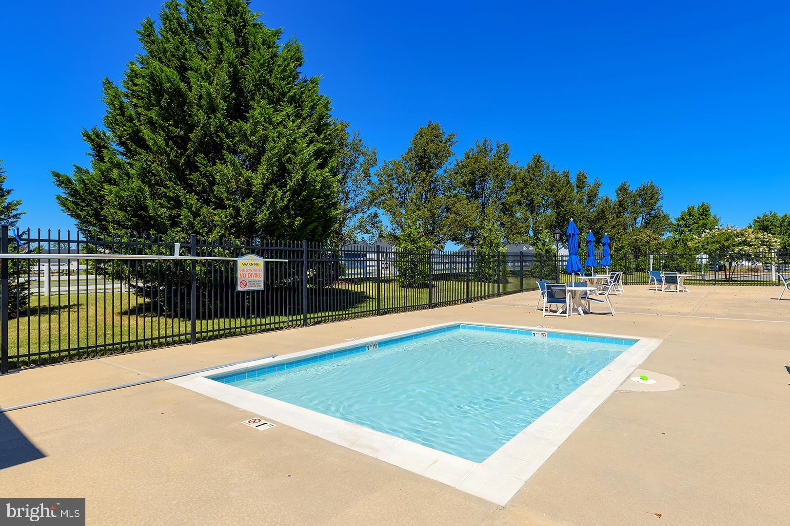 SAWGRASS AT WHITE OAK CREEK - Residential